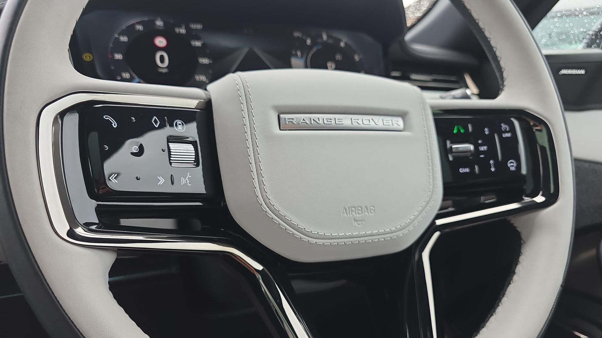 Land Rover Range Rover Sport view 26