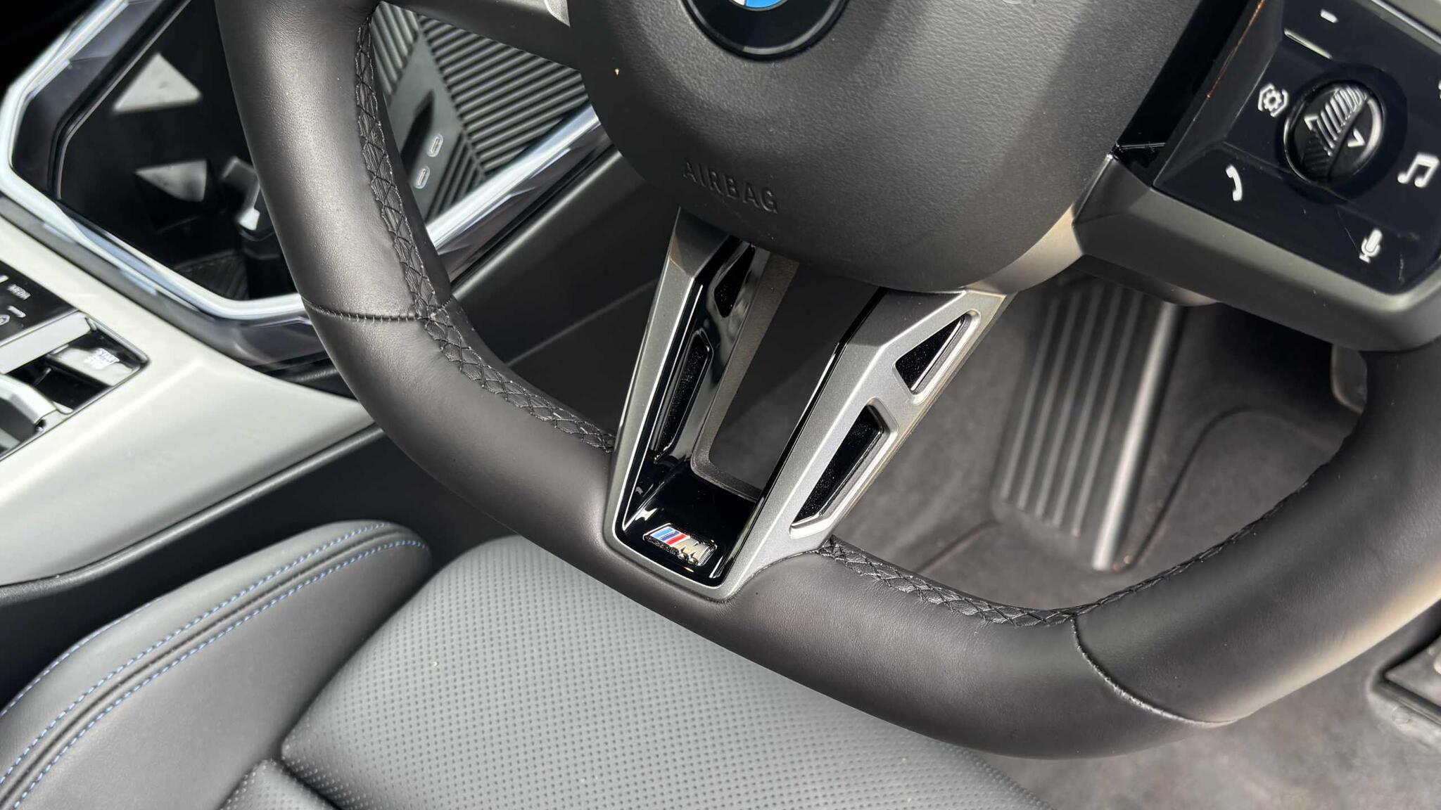 BMW X3 view 34