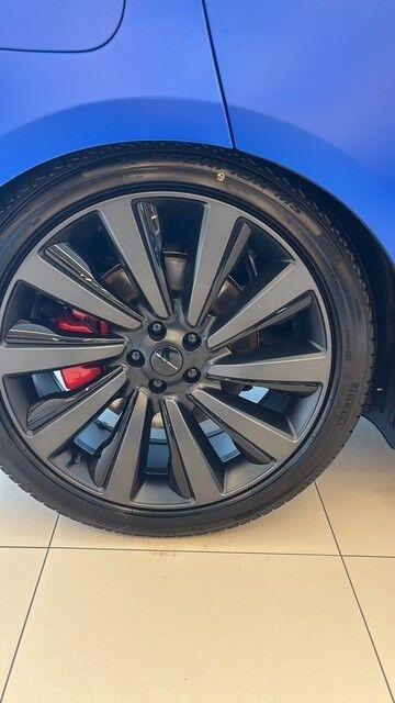 Land Rover Range Rover view 4