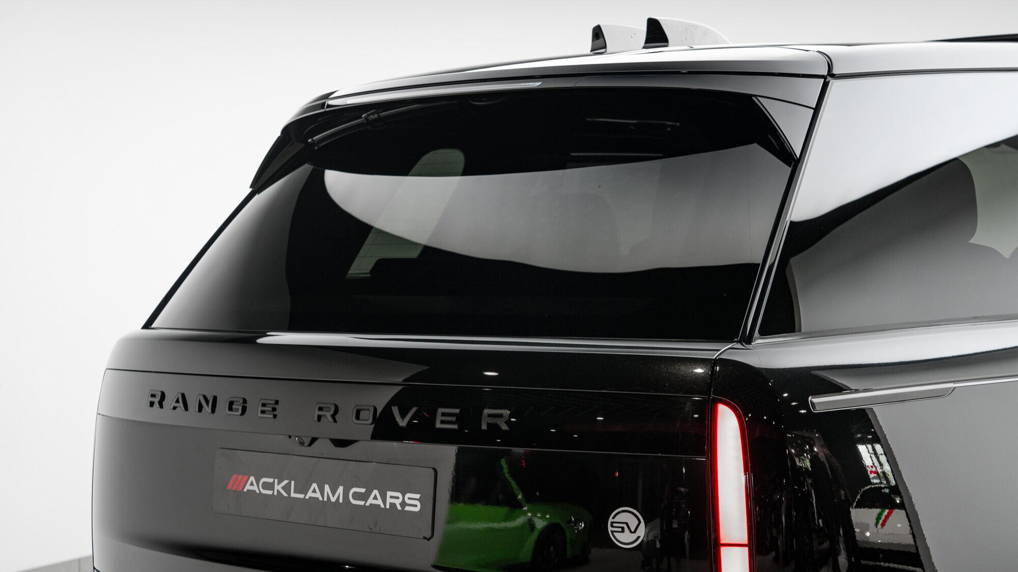 Land Rover Range Rover view 17