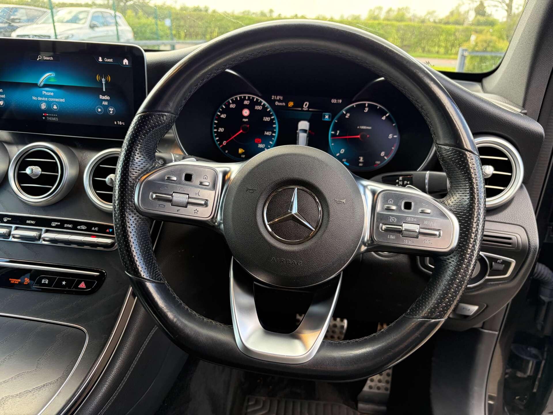Mercedes-Benz GLC view 44