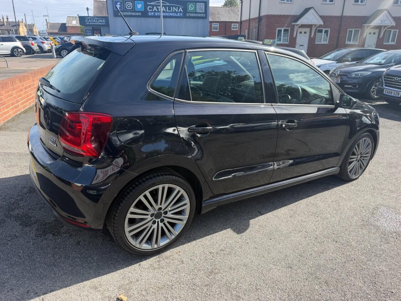 Volkswagen Polo view 7