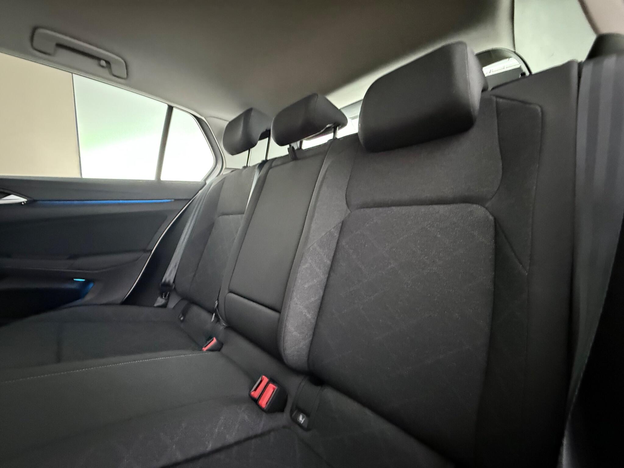 Volkswagen Golf view 32