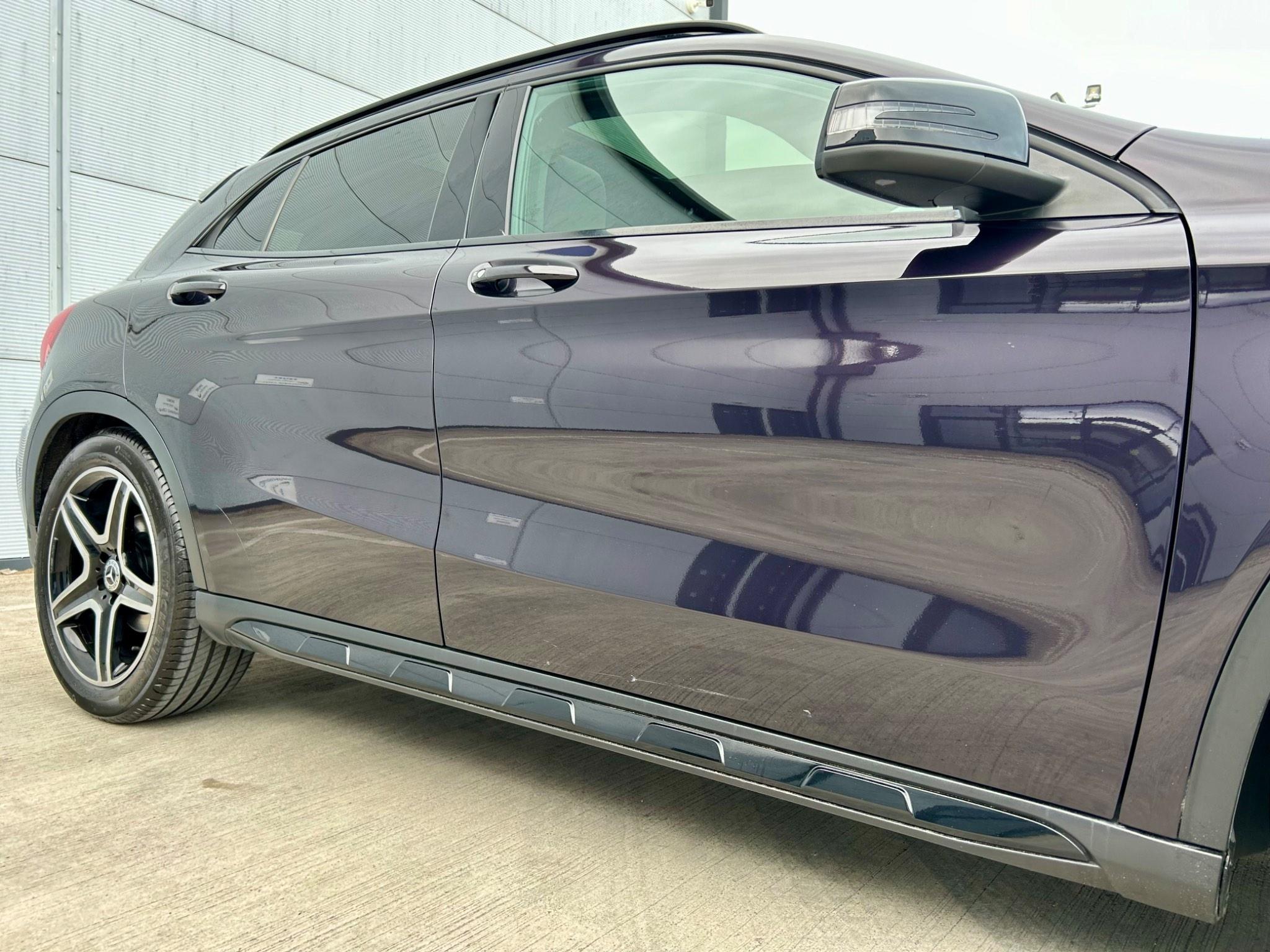 Mercedes-Benz Gla view 10