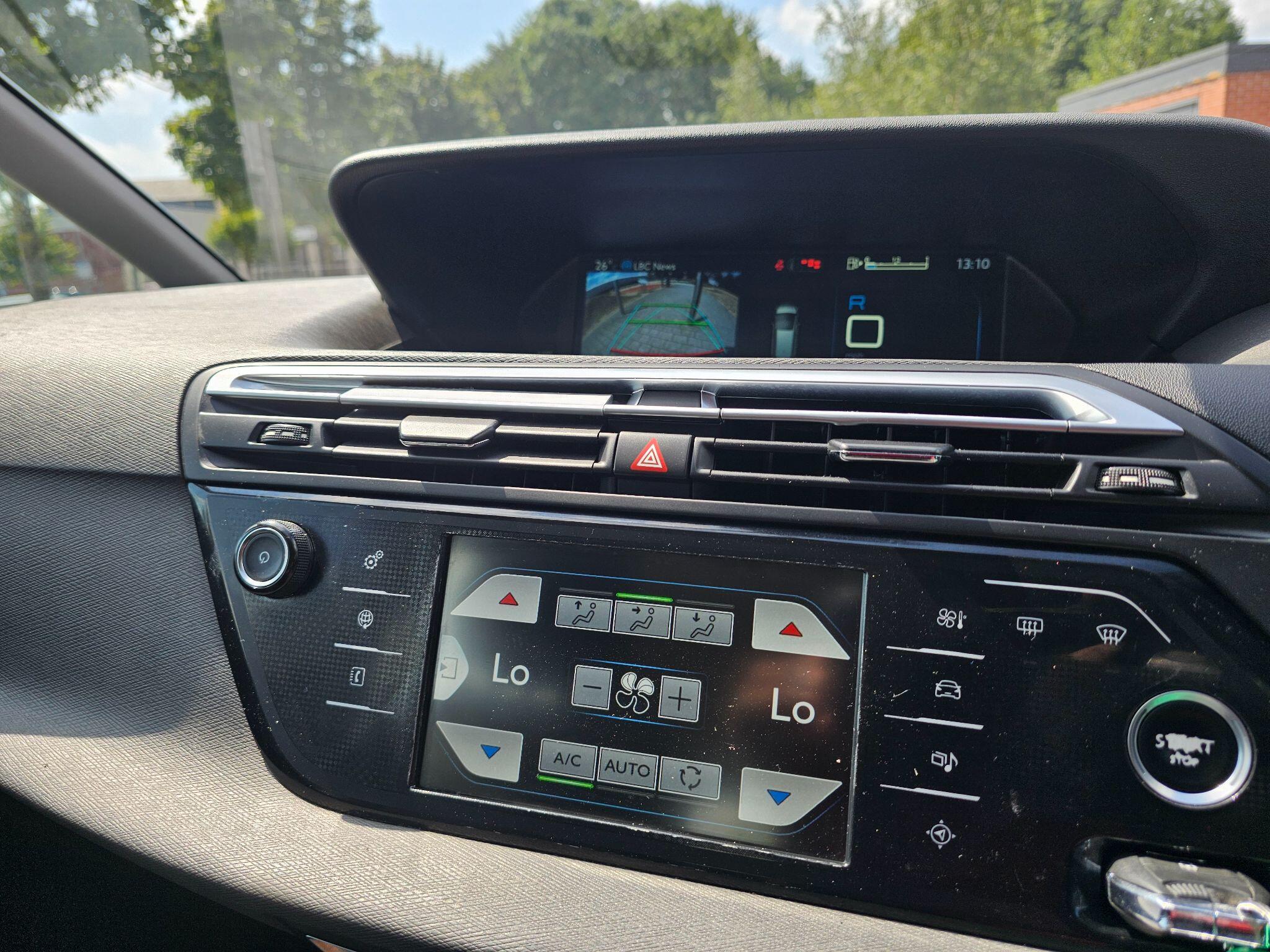 Citroen Grand C4 Picasso view 31