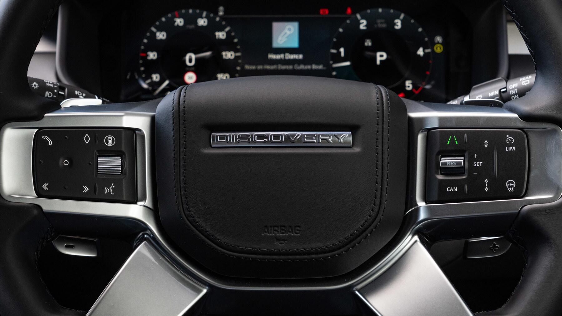 Land Rover Discovery view 36