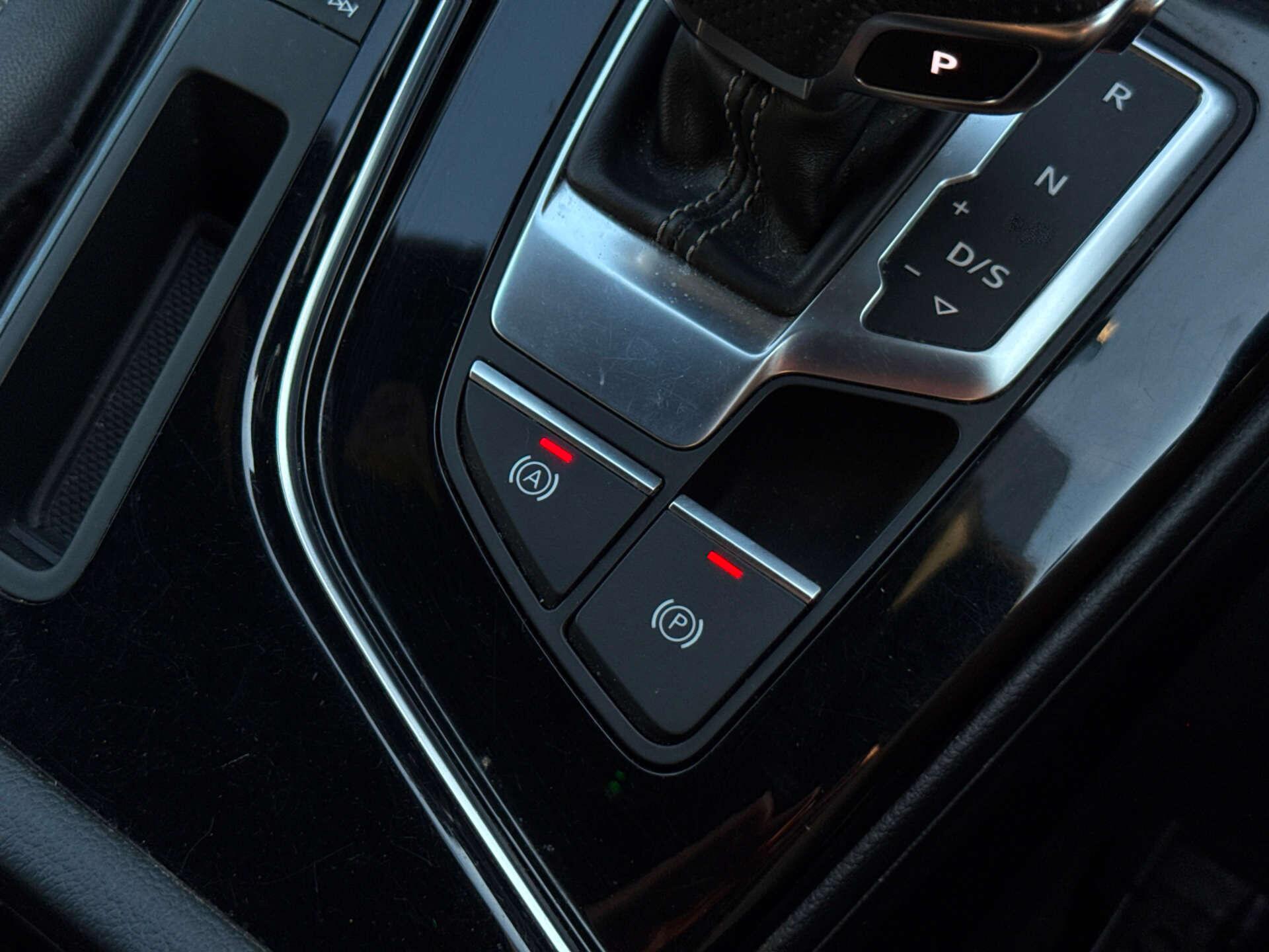 Audi A4 Avant view 59