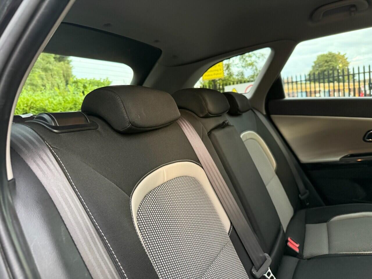 Kia Ceed view 29
