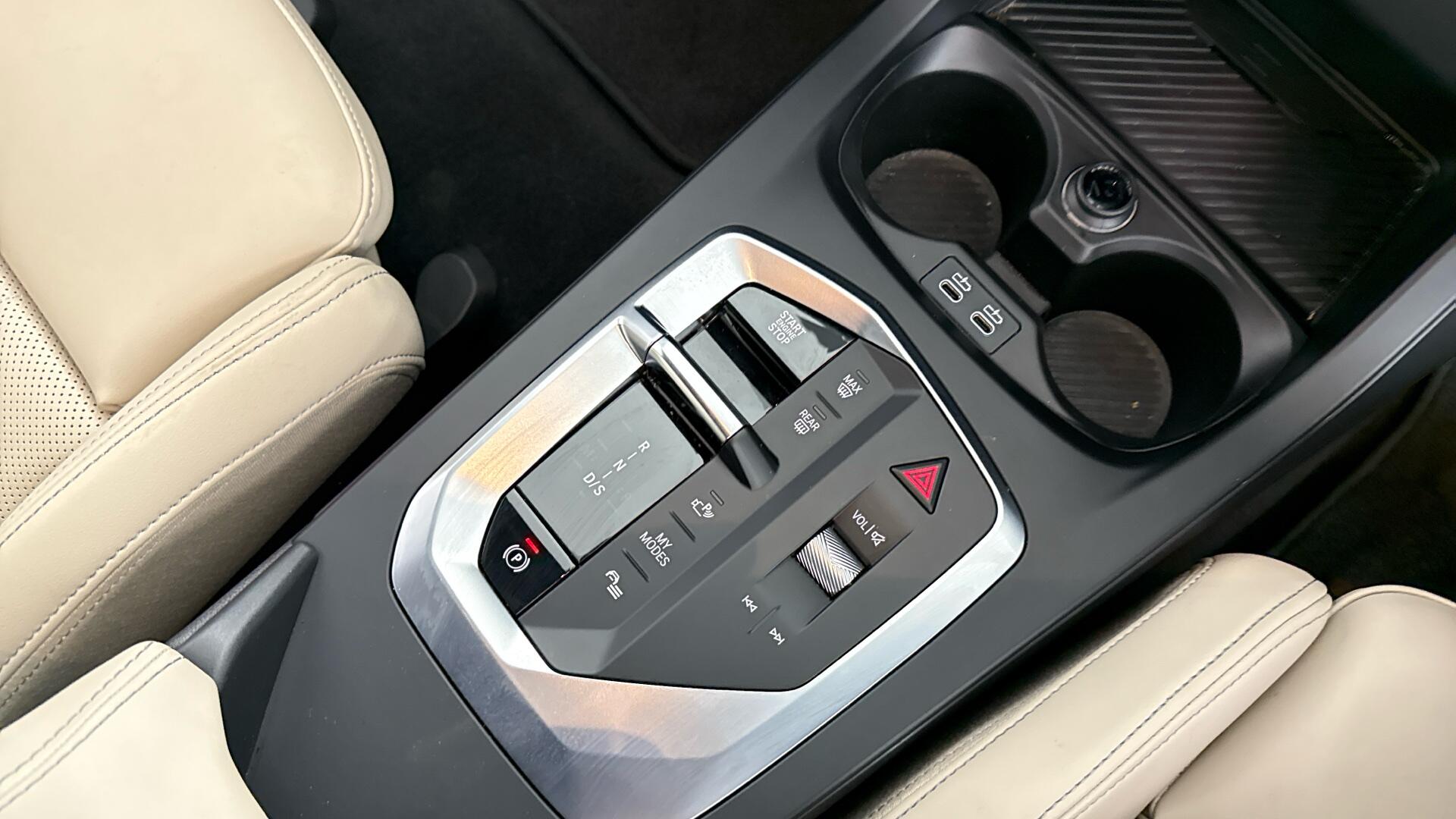 BMW 1 Series view 11