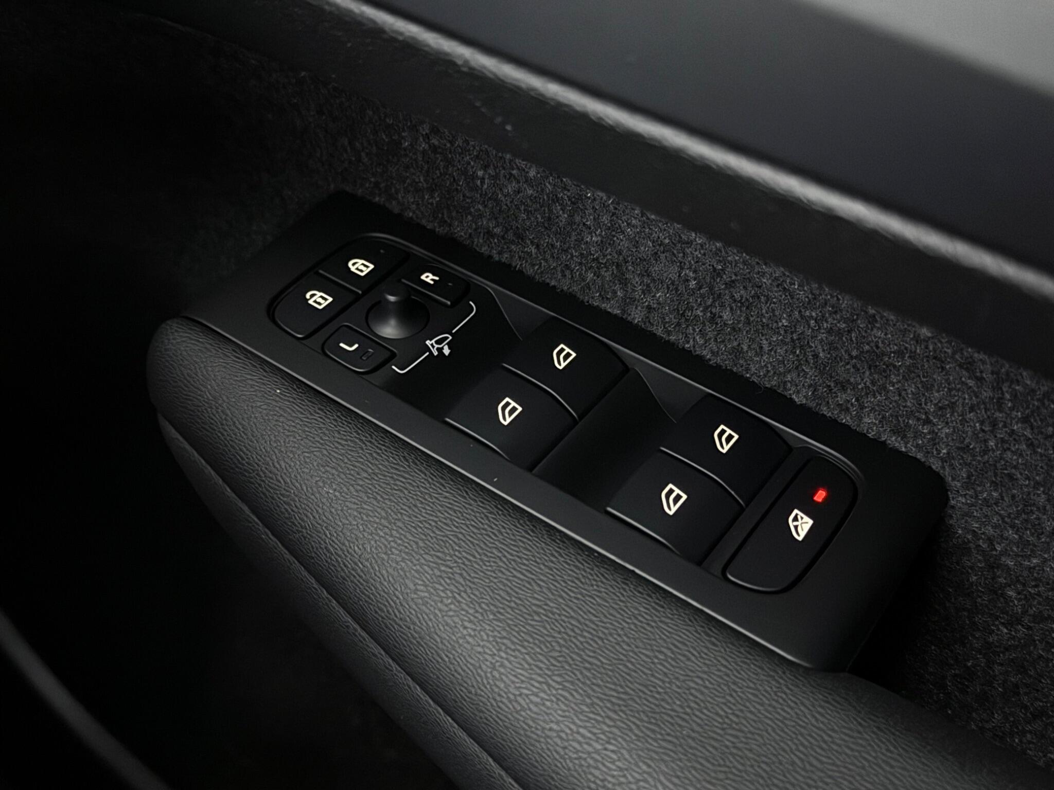 Volvo XC40 view 20