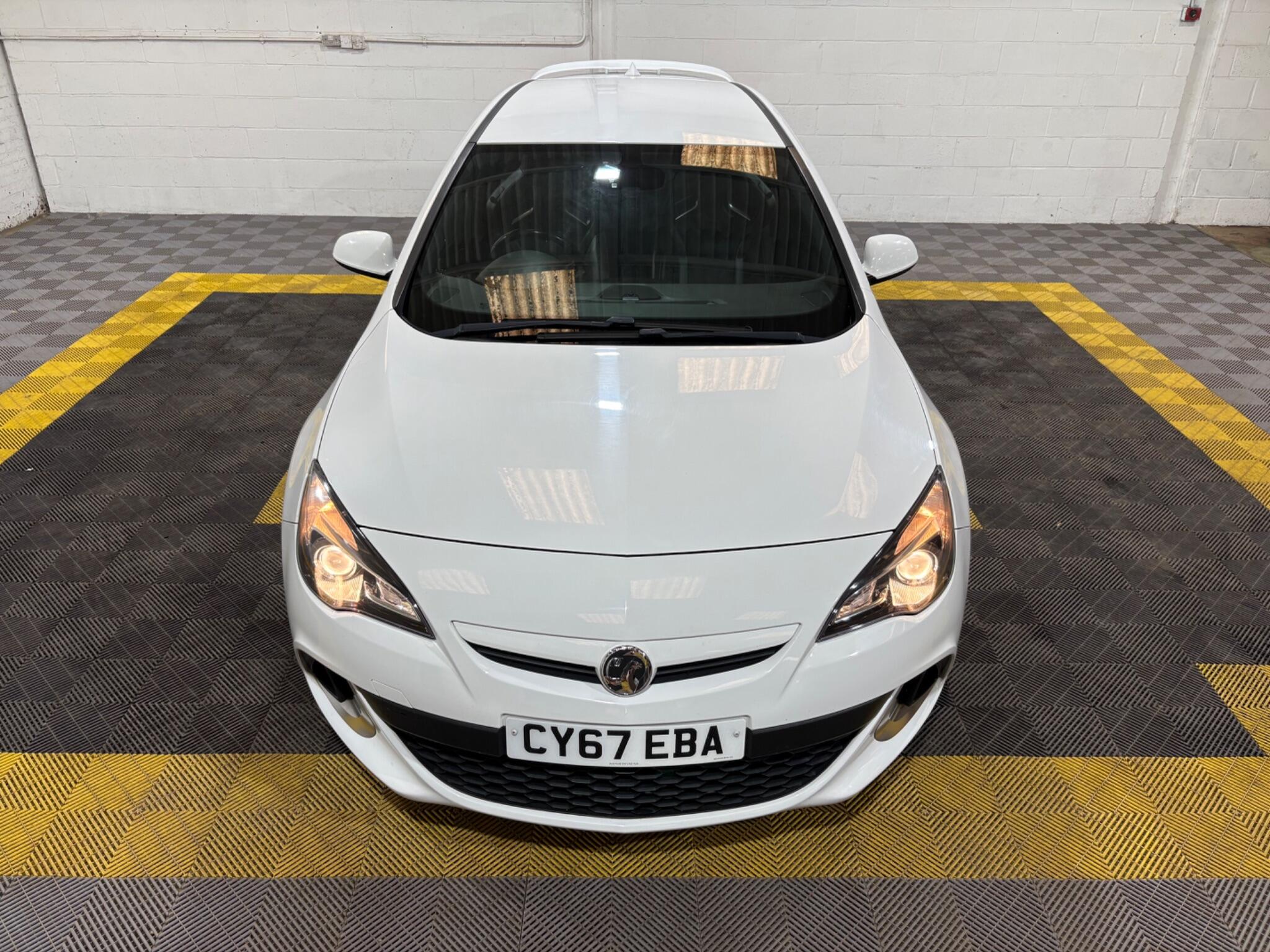 Vauxhall Astra GTC view 2
