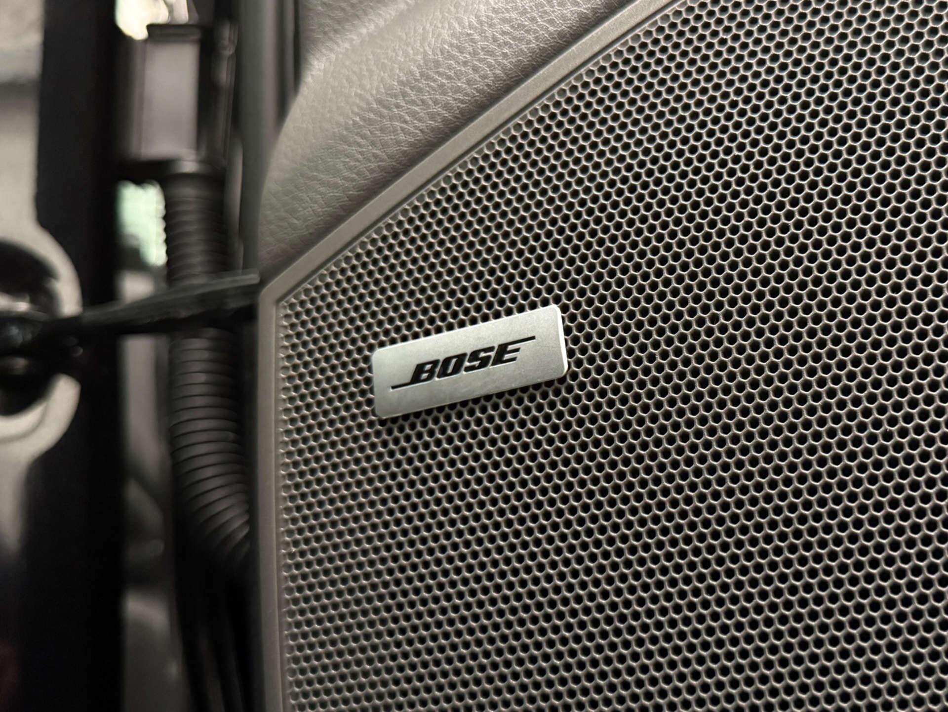 Porsche Cayenne view 21