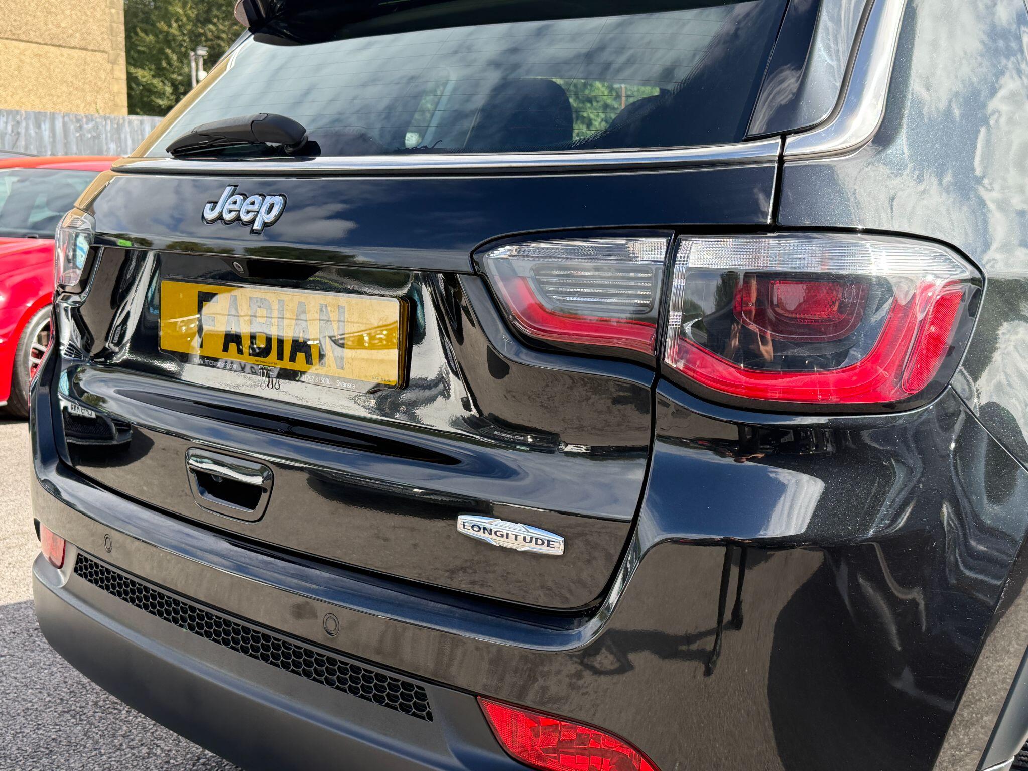 Jeep Compass view 10