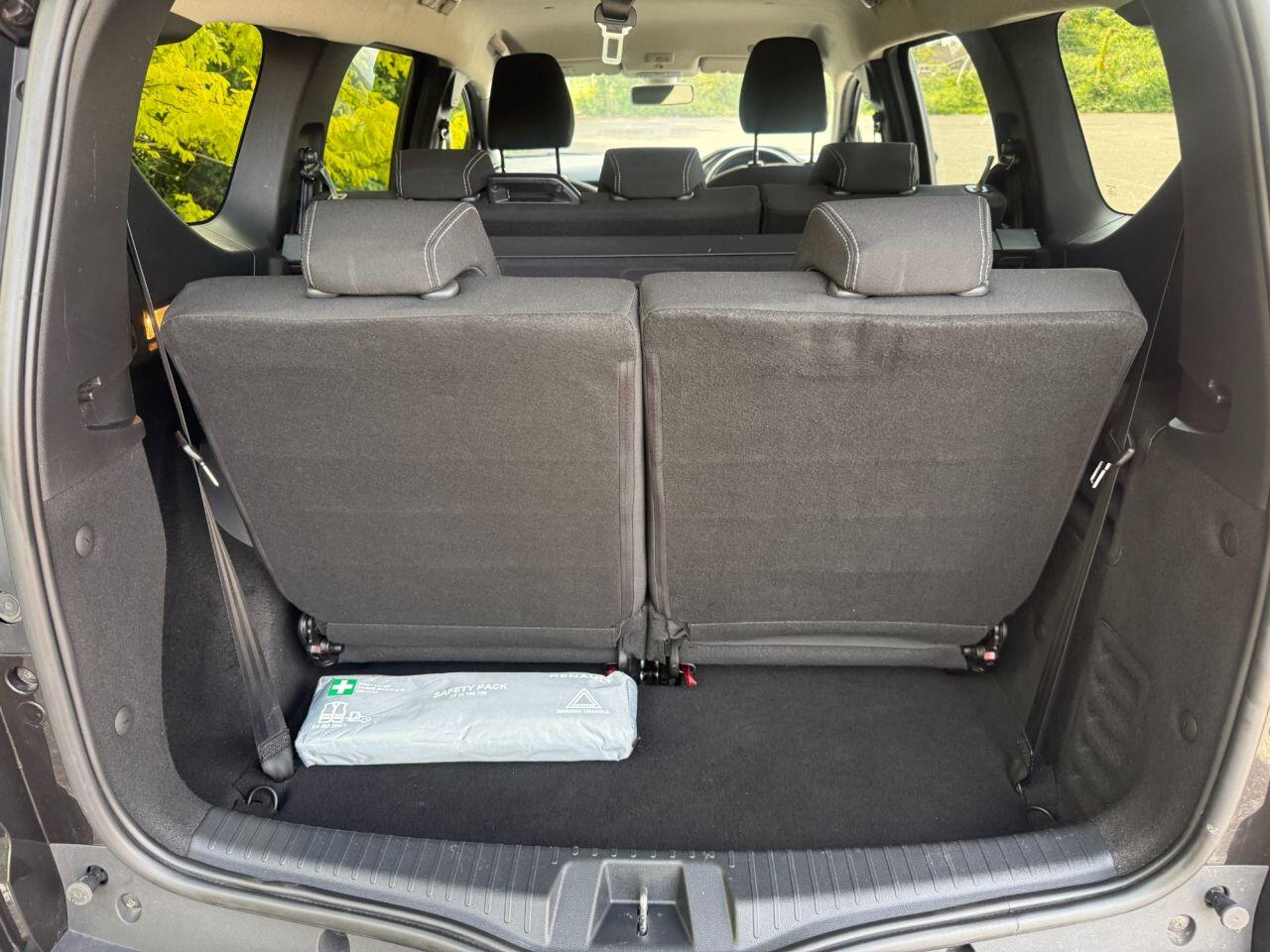Dacia Jogger view 33