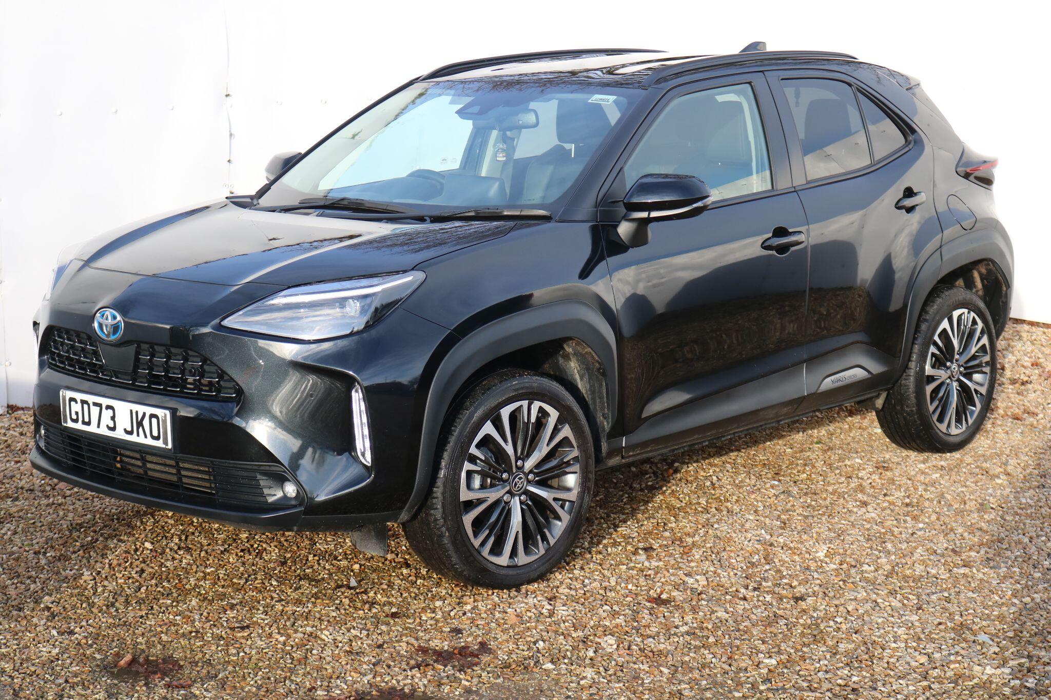 Toyota Yaris Cross view 2
