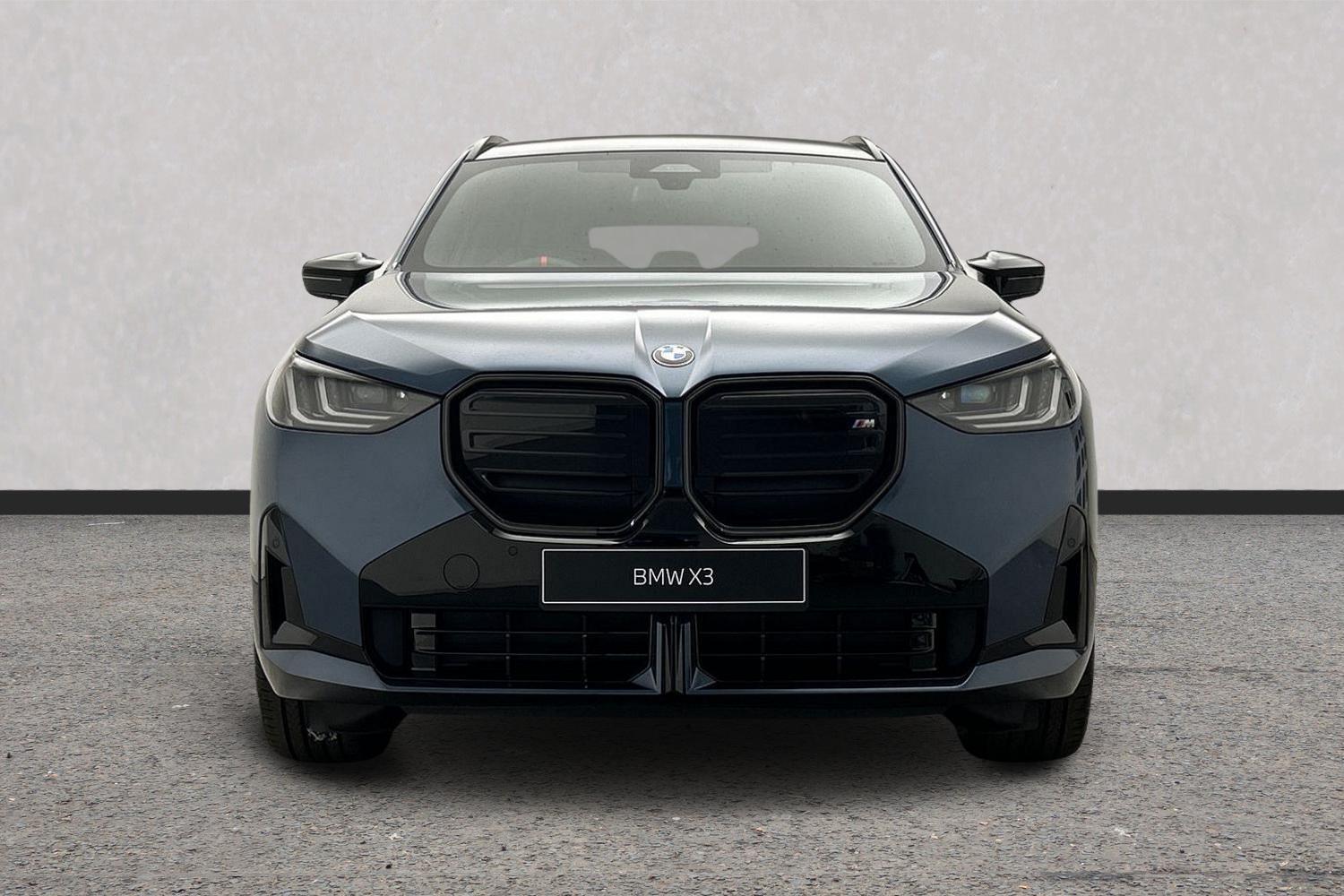 BMW X3 view 16
