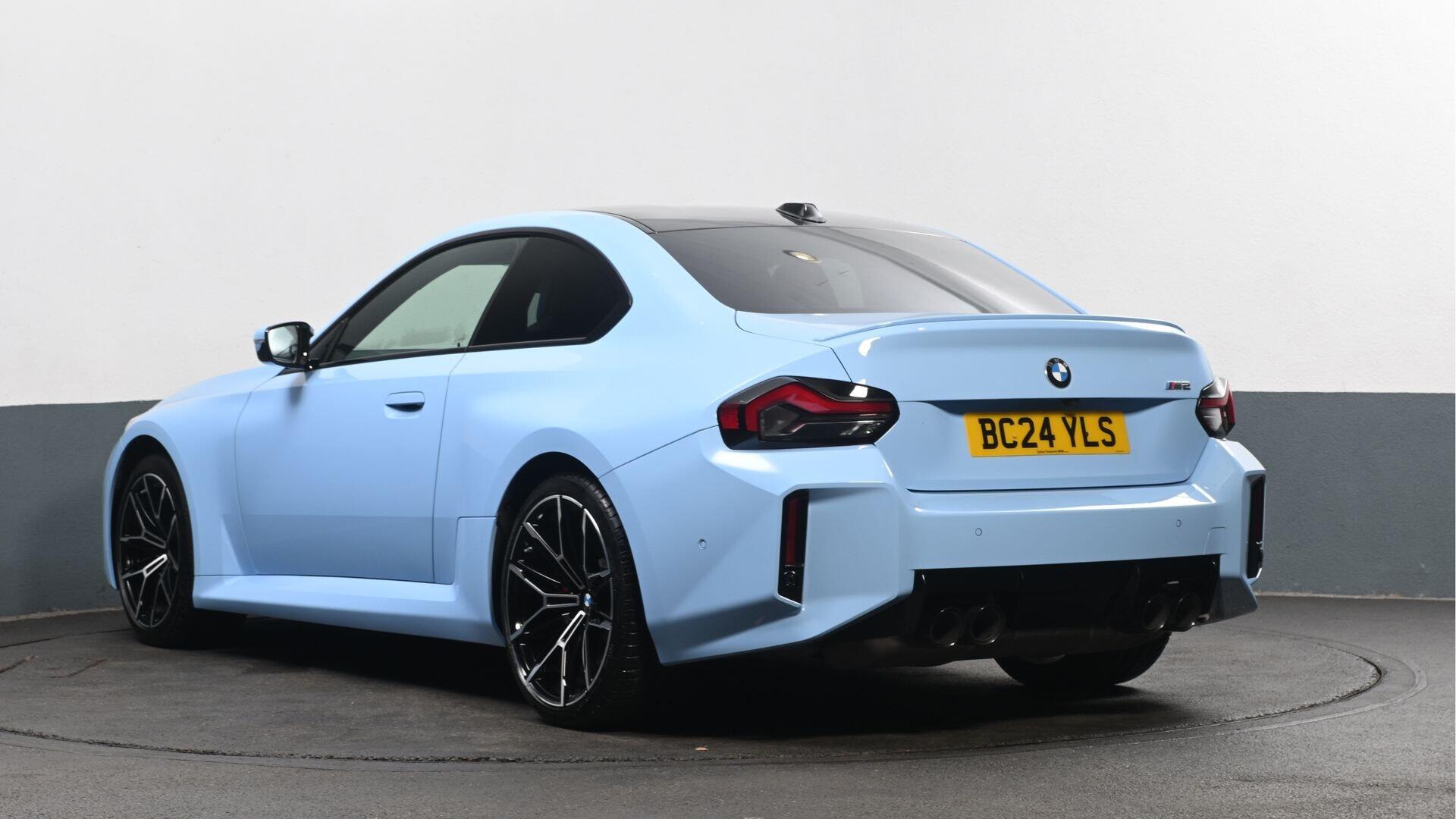 BMW M2 view 2