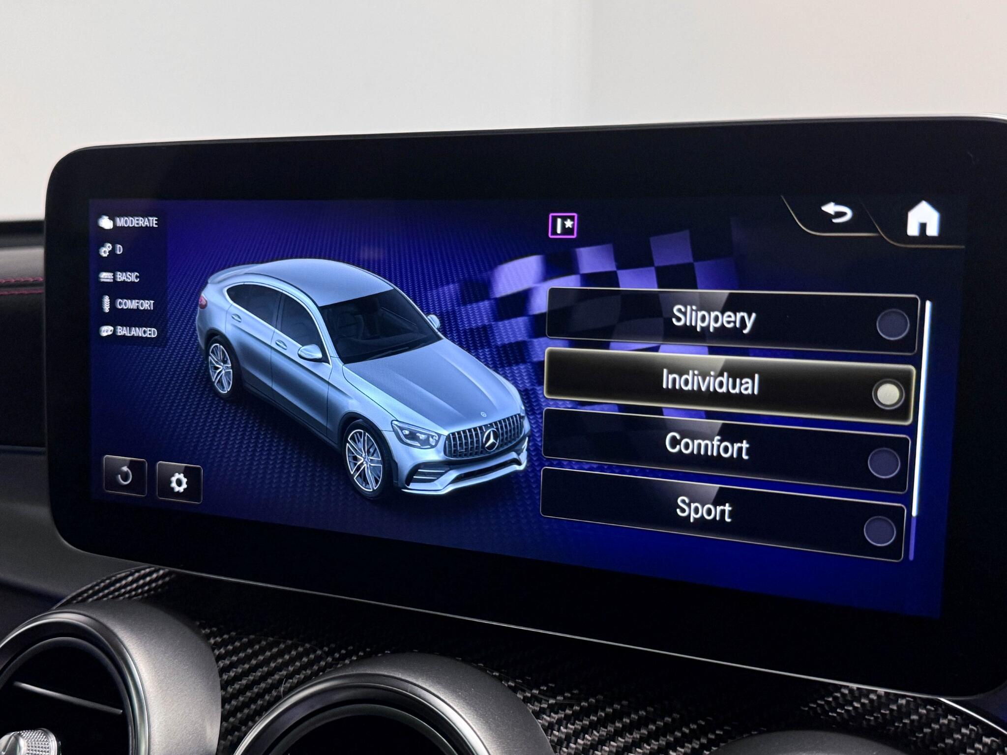 Mercedes-Benz GLC view 47