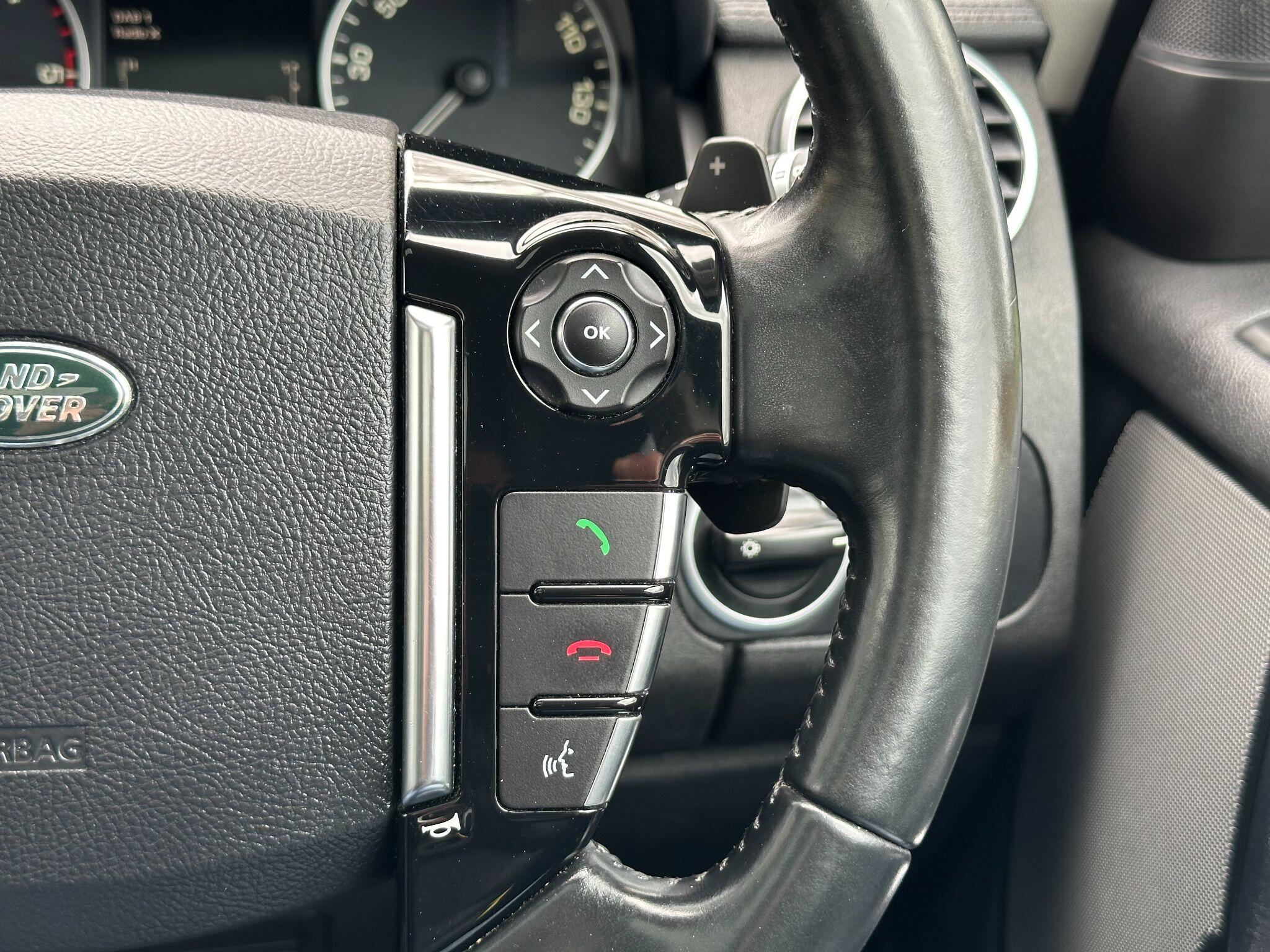 Land Rover Discovery view 18