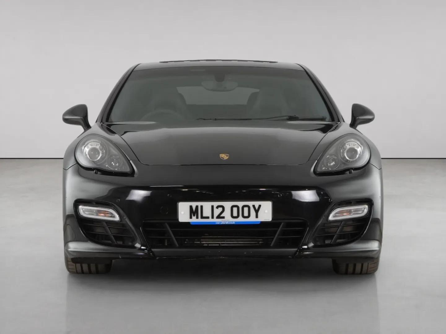 Porsche Panamera view 5