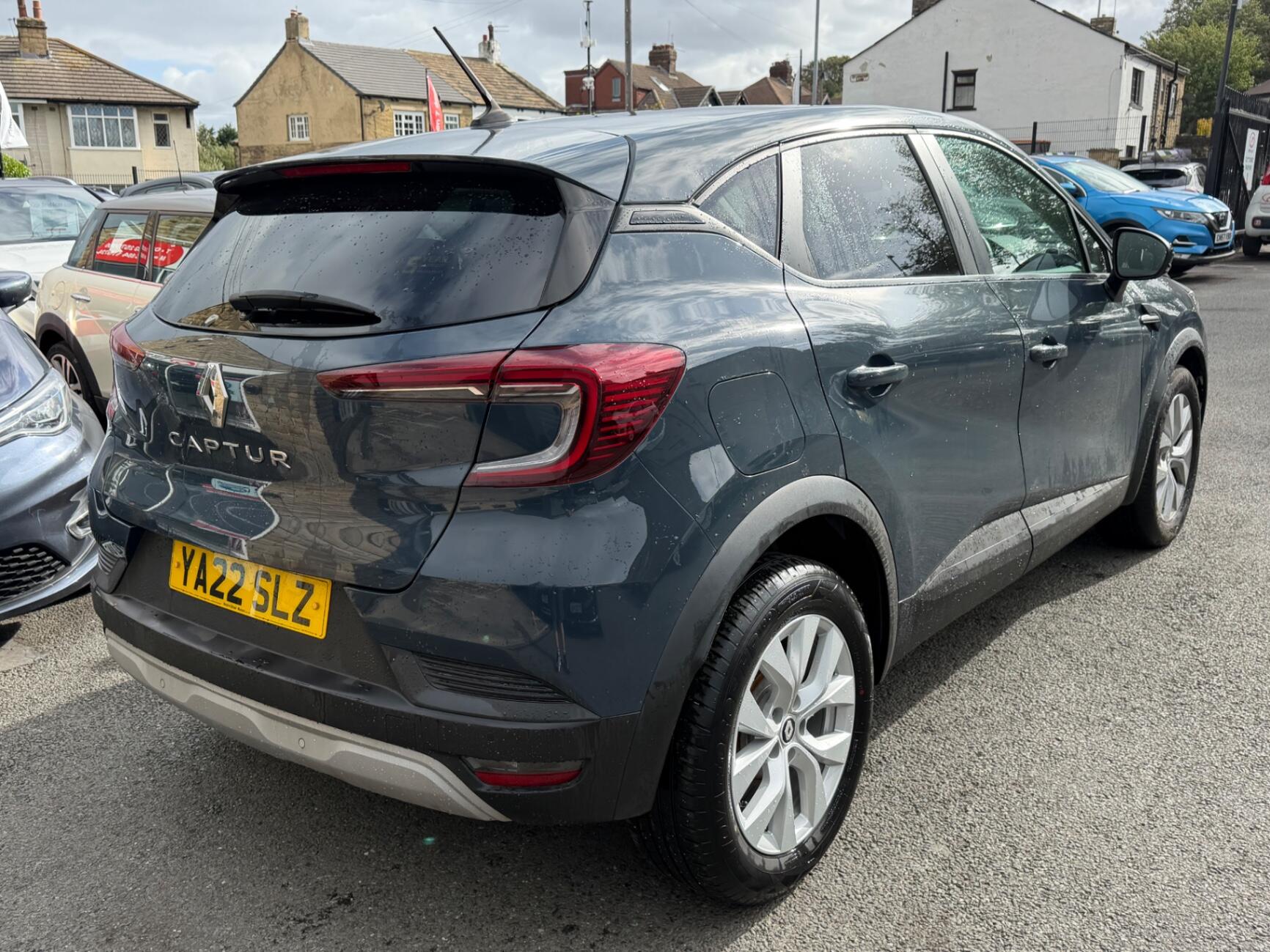 Renault Captur view 8