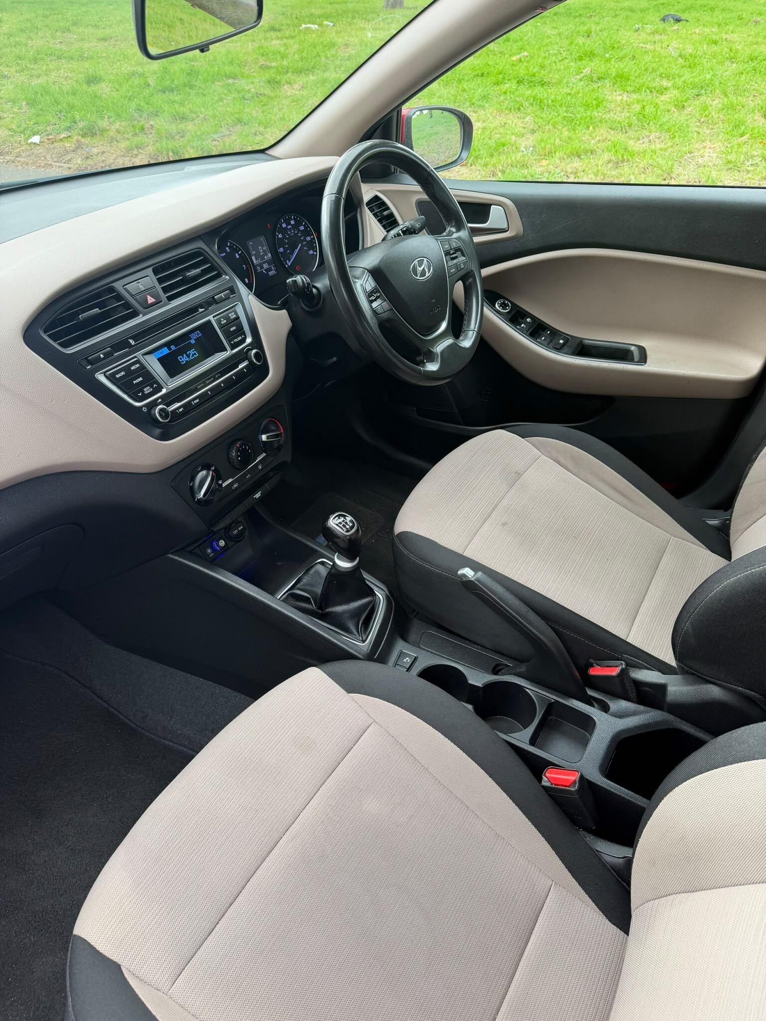 Hyundai I20 view 19