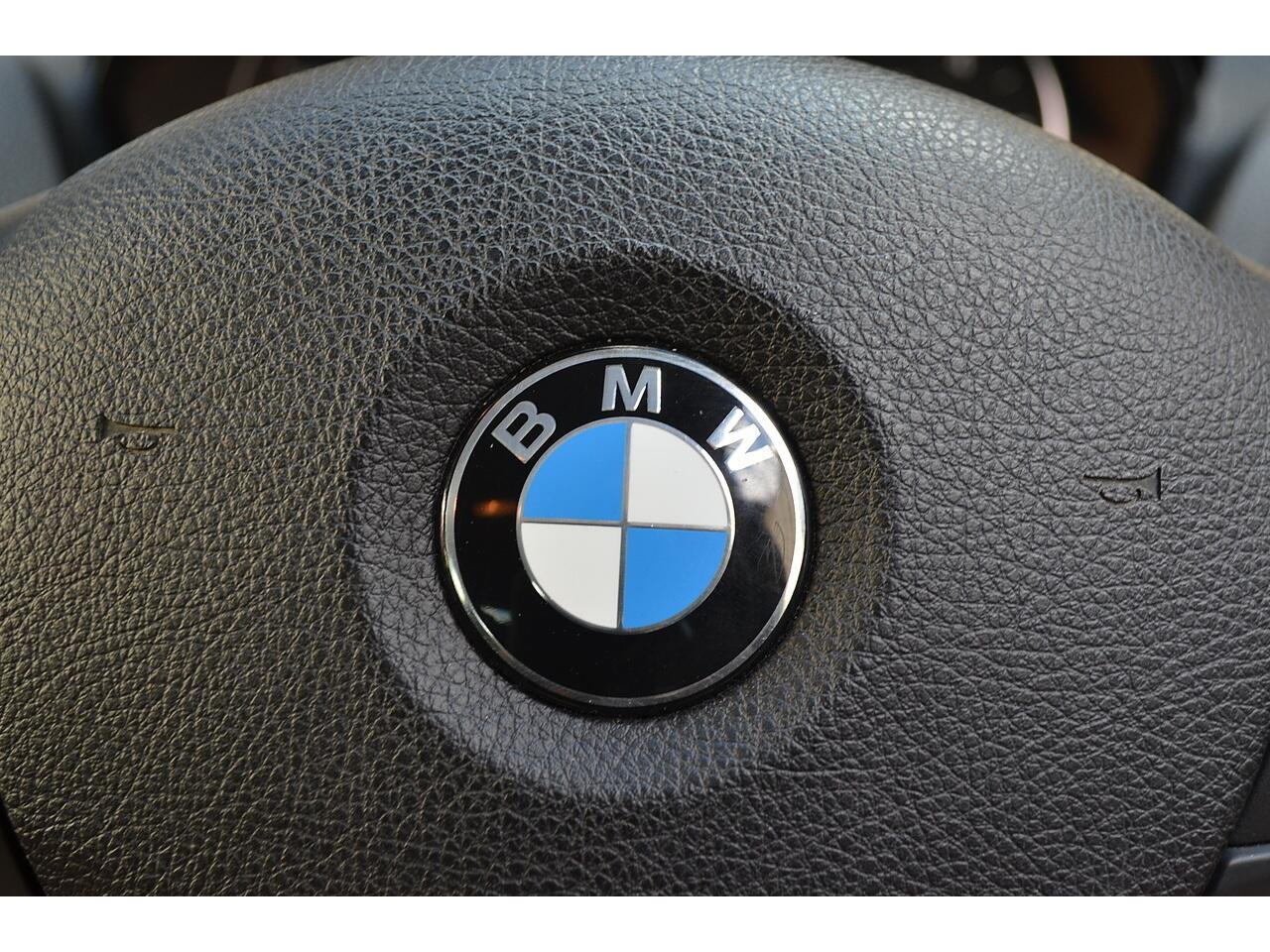 BMW 1 Series view 23