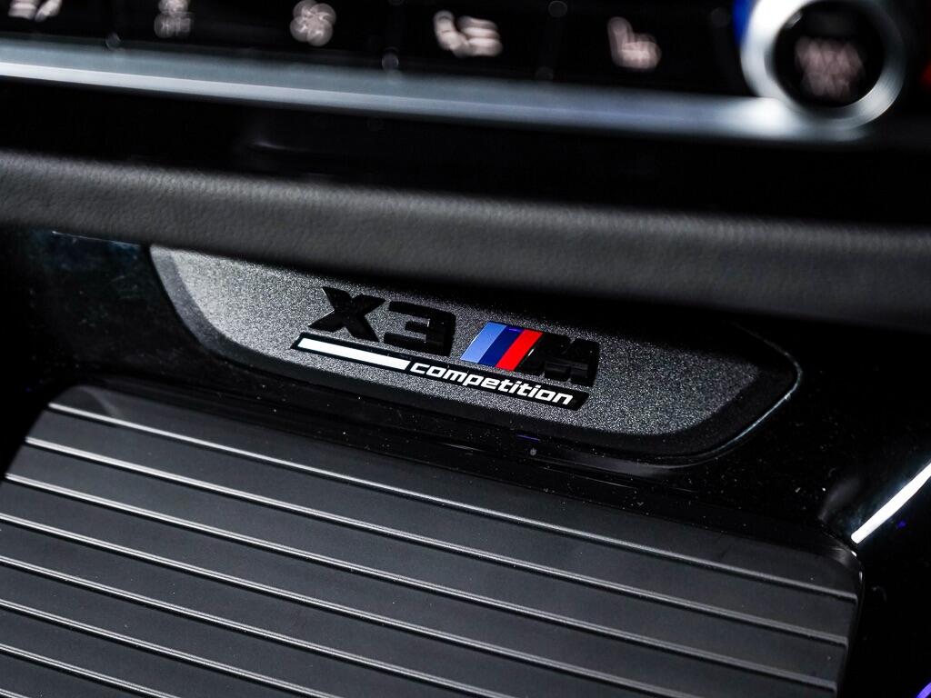 BMW X3 M view 19