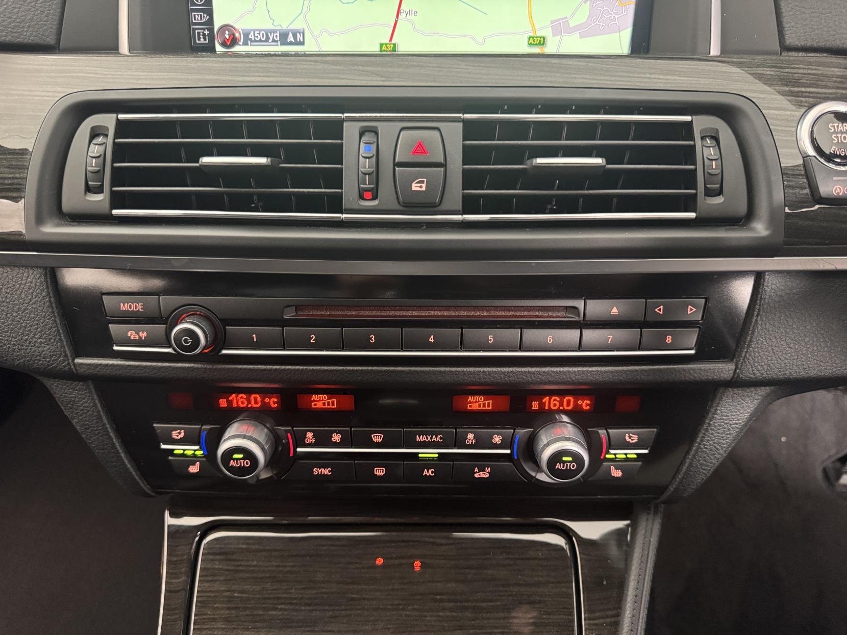 BMW 5 Series view 72