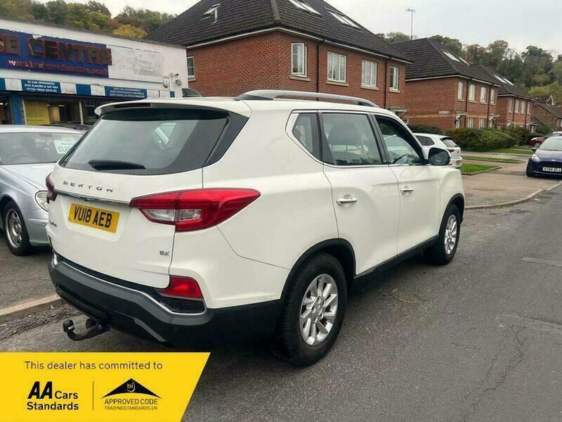 2018 SsangYong Rexton 2.2D EX 4WD Euro 6 5dr • 120,000 miles image 10