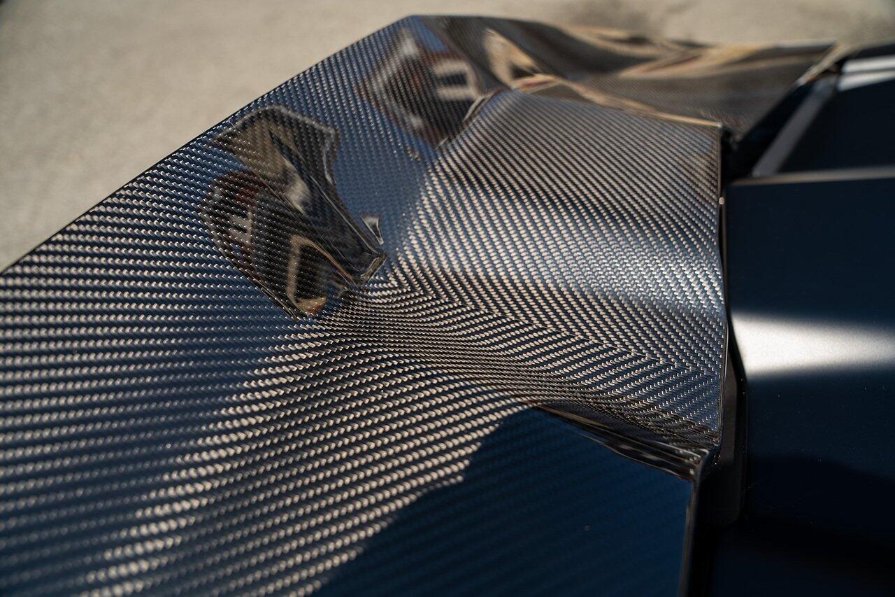 Lamborghini Revuelto view 24