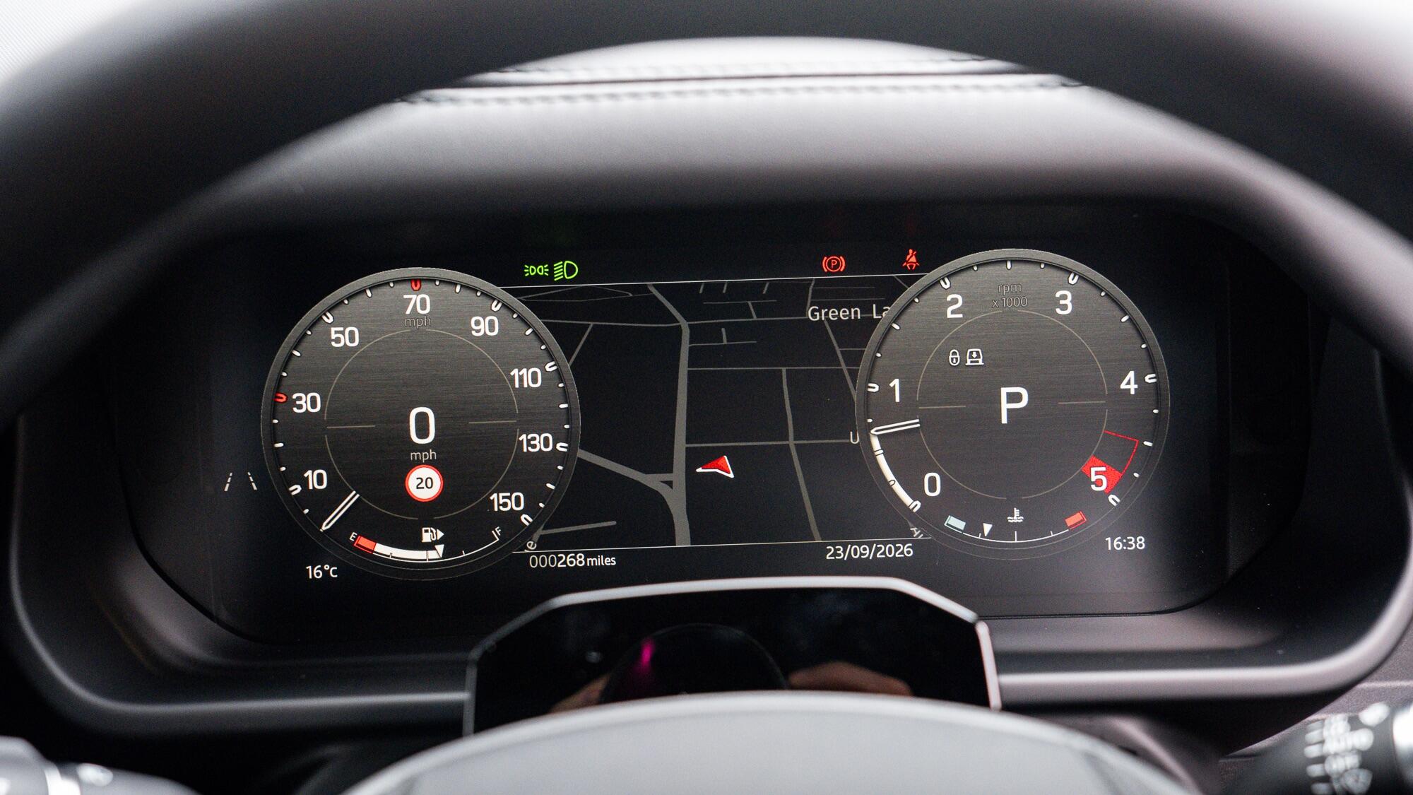 Land Rover Defender view 26