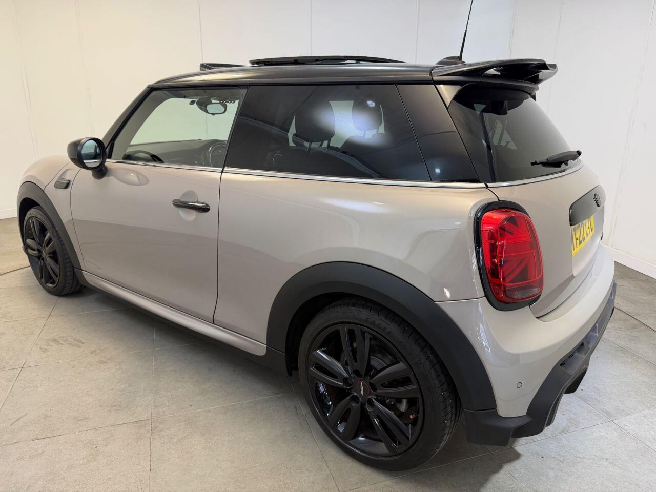 Mini Cooper view 57