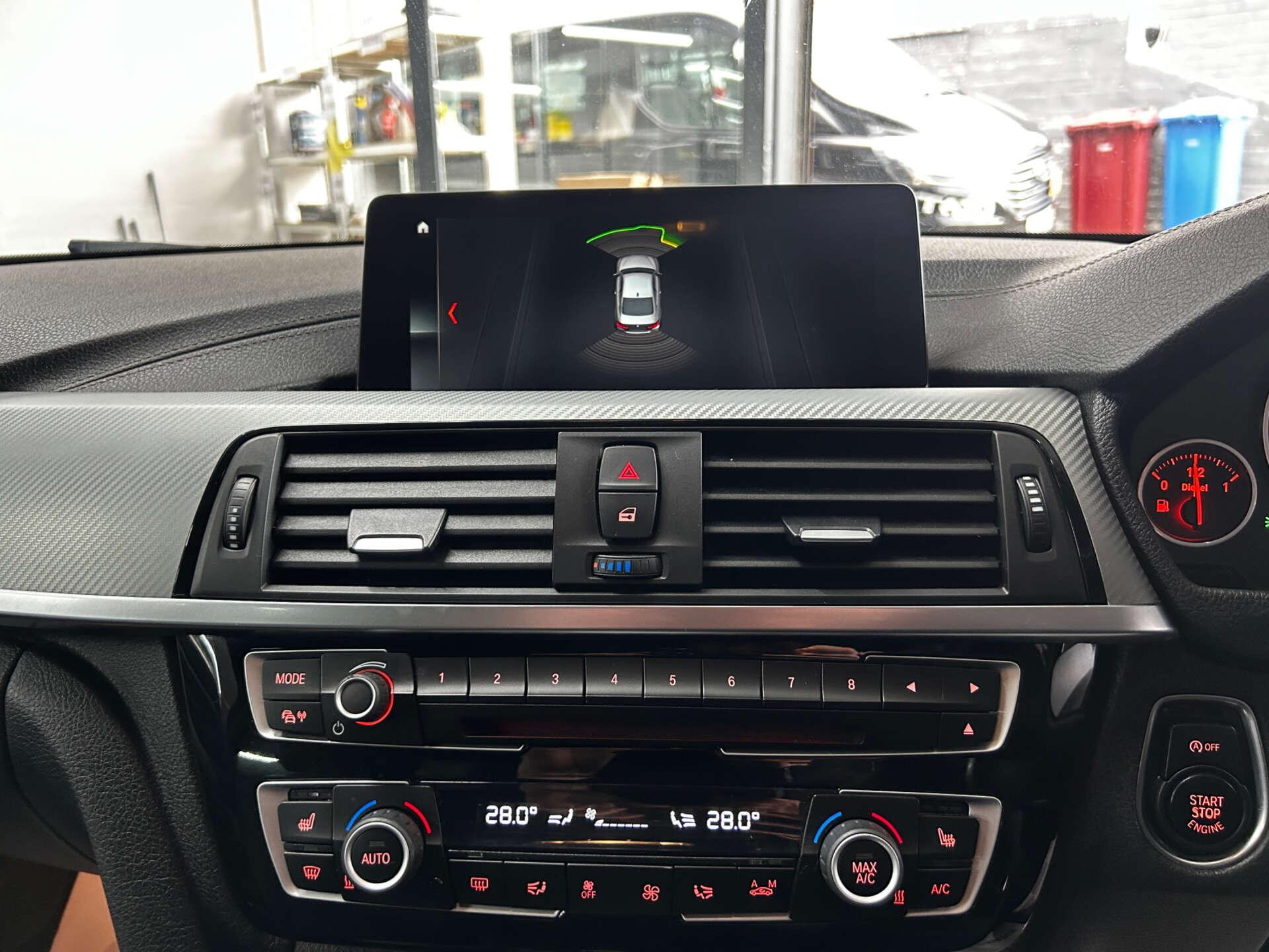 BMW 4 Series view 32