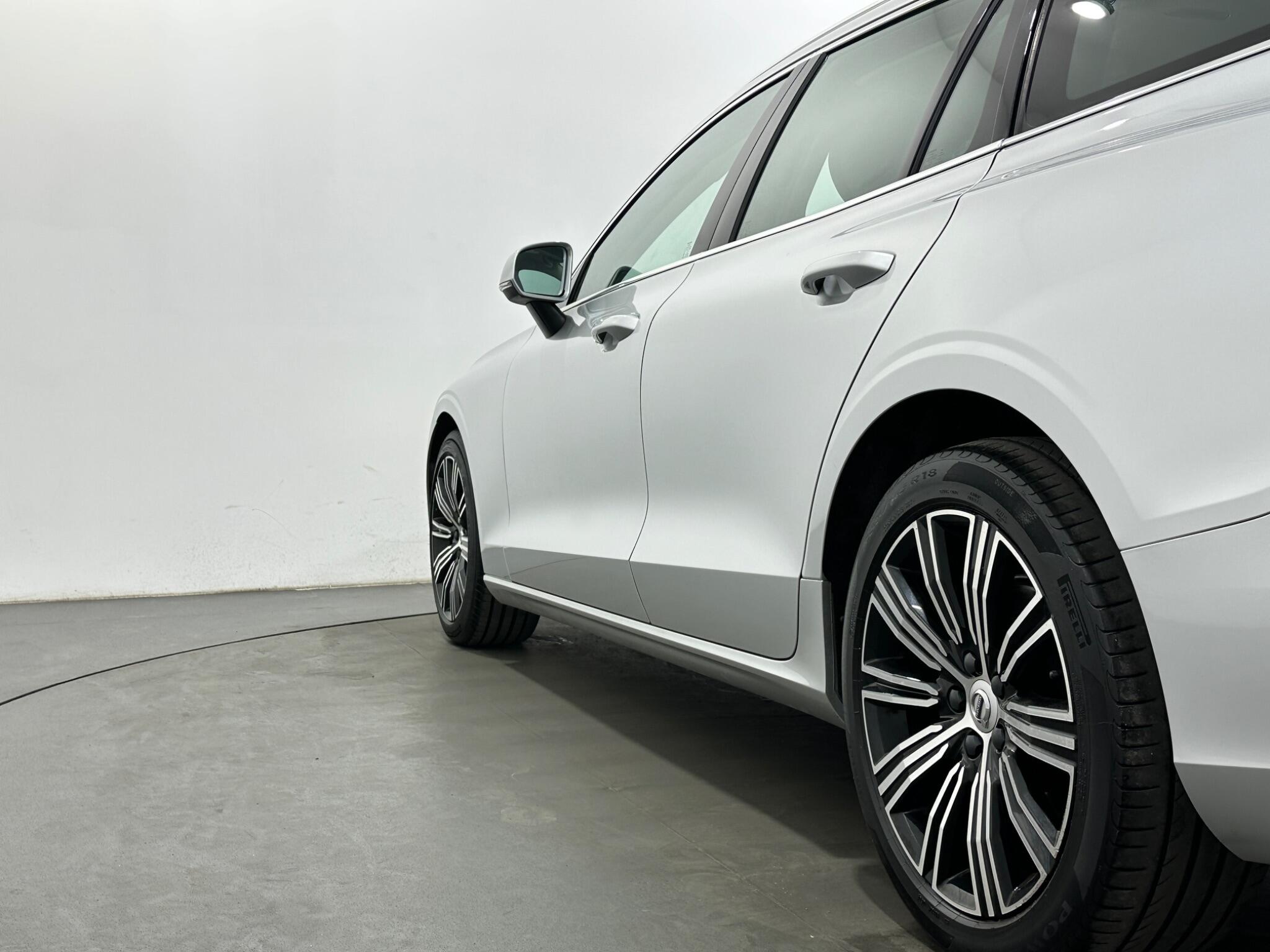 Volvo V60 view 49