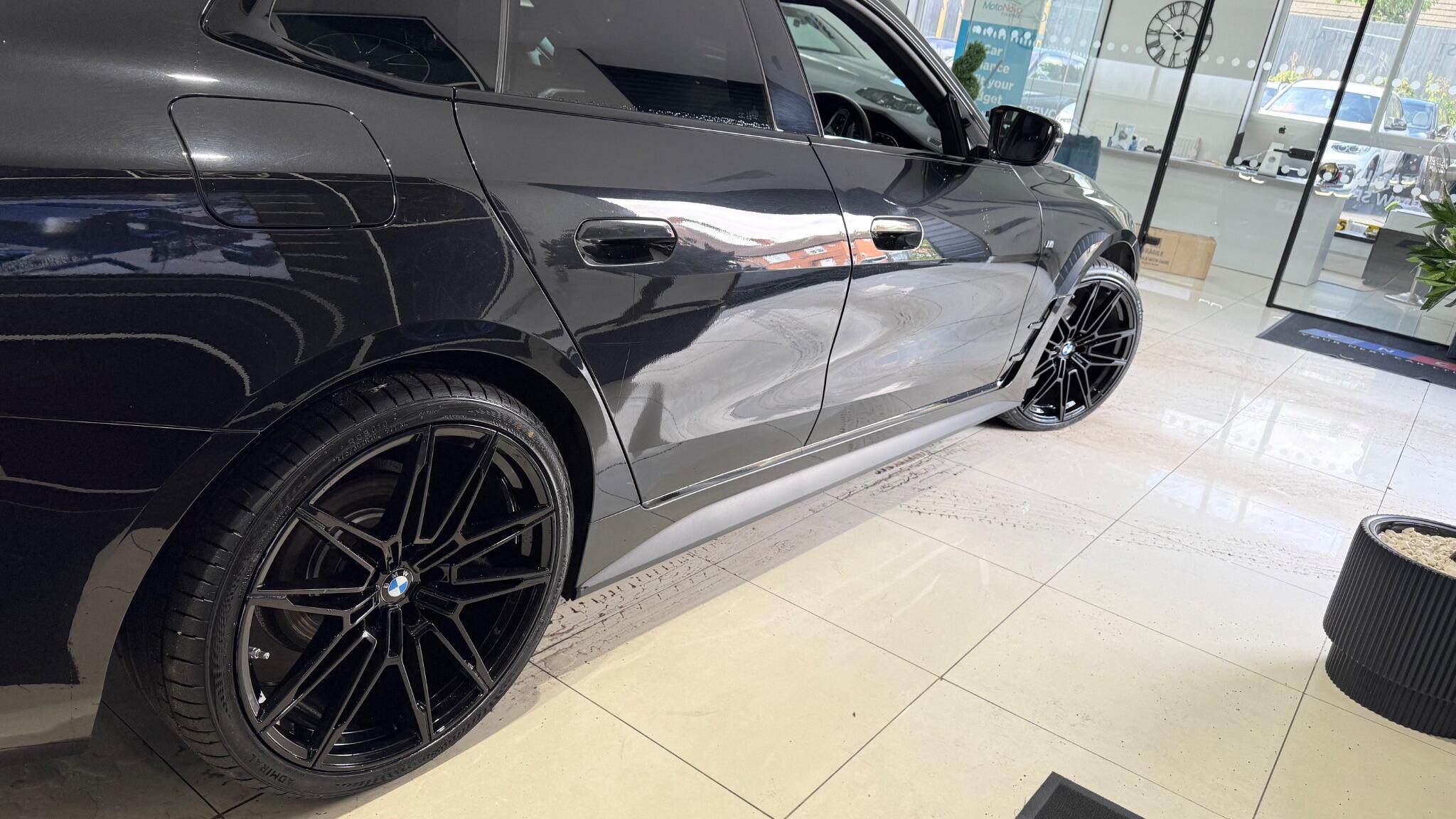 BMW 4 Series view 27