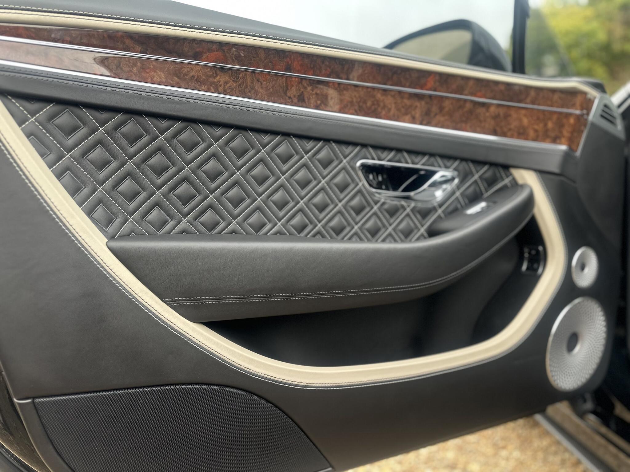 Bentley Continental view 32