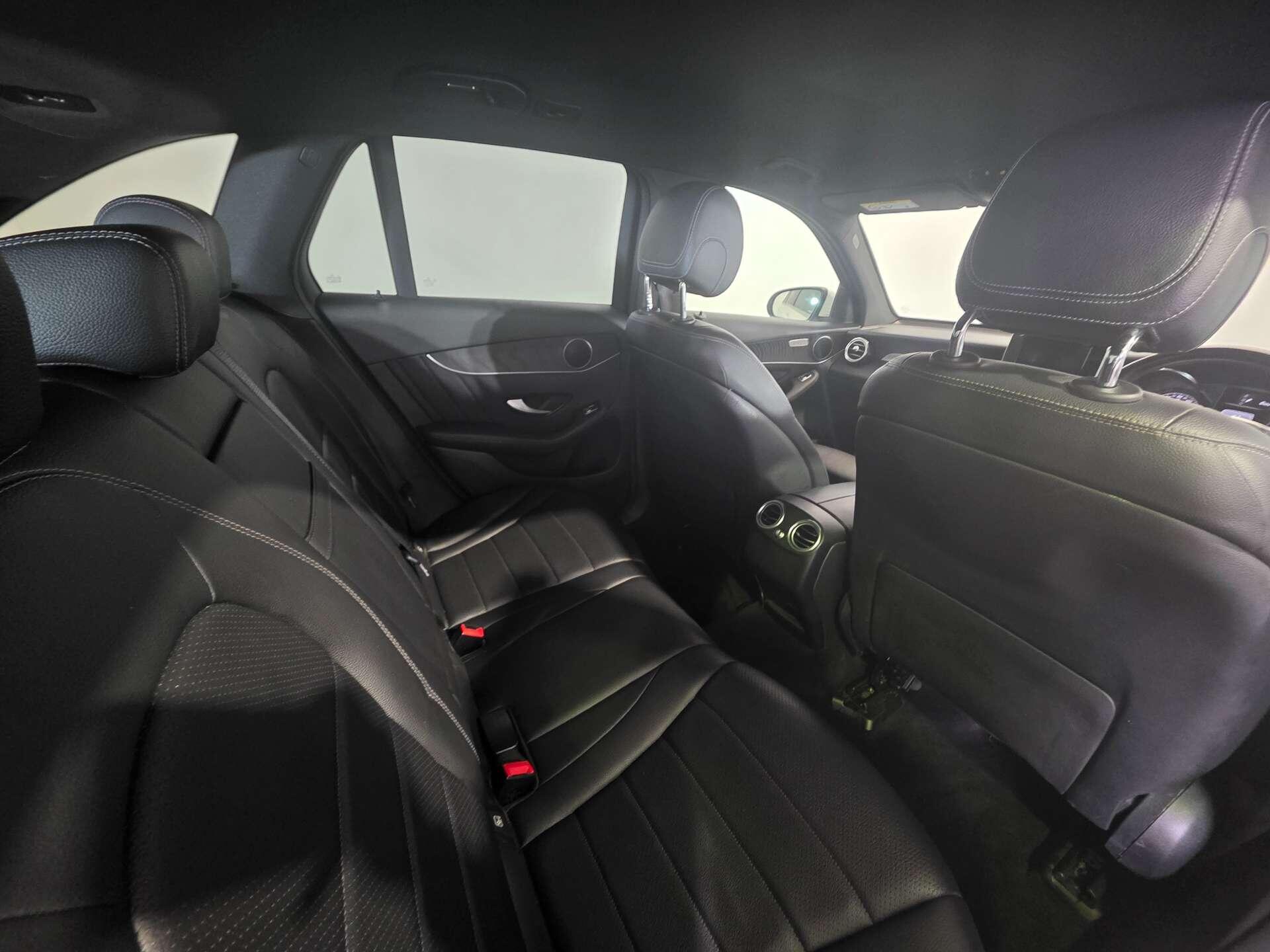 Mercedes-Benz GLC view 41