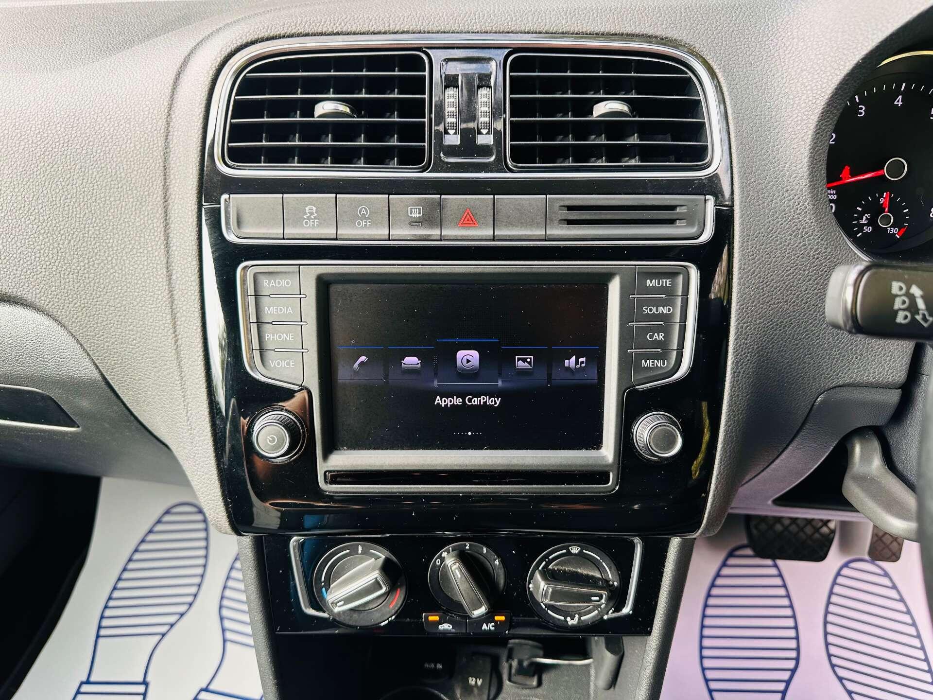 Volkswagen Polo view 12
