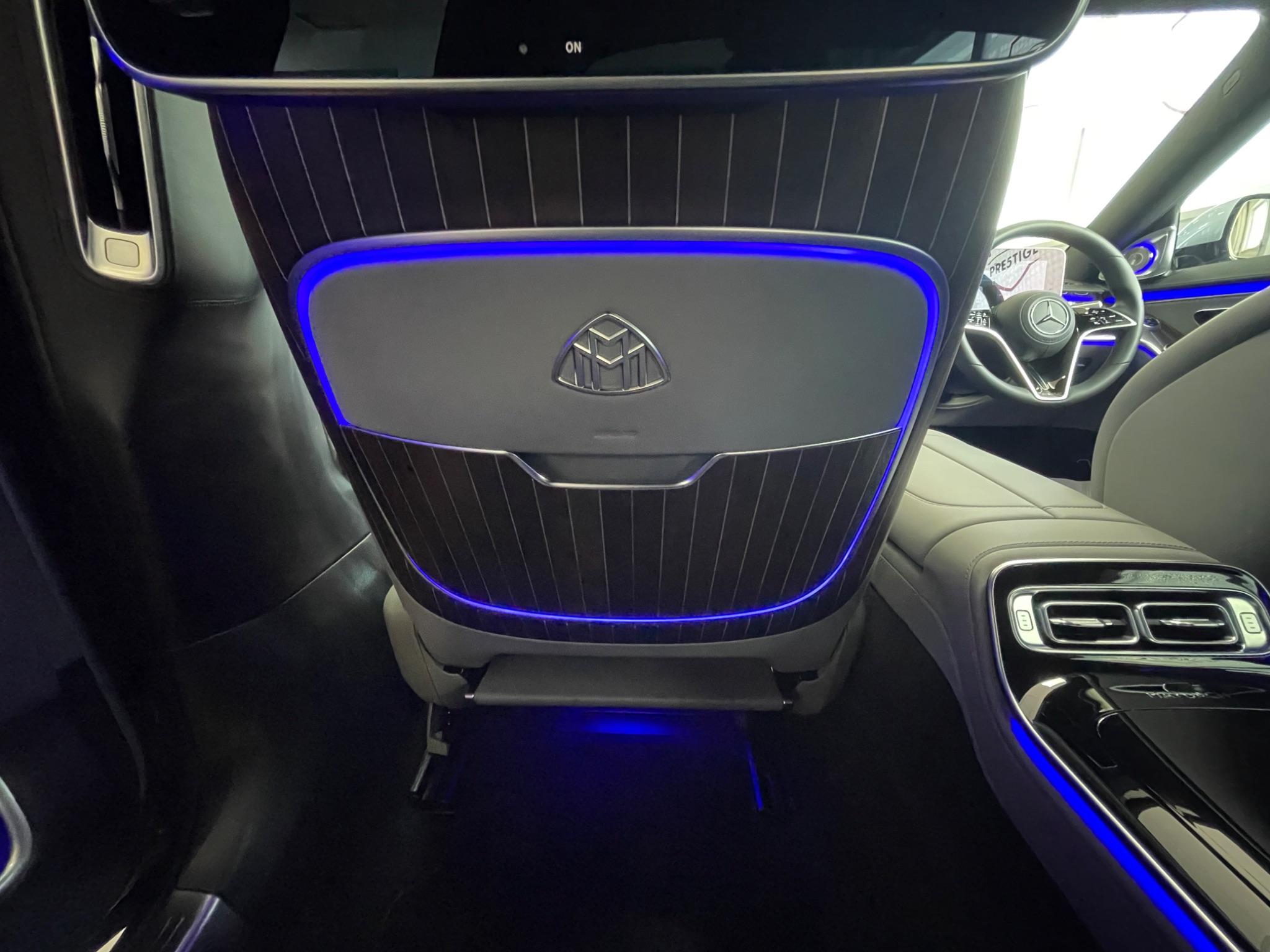 Mercedes-Benz S-Class view 42