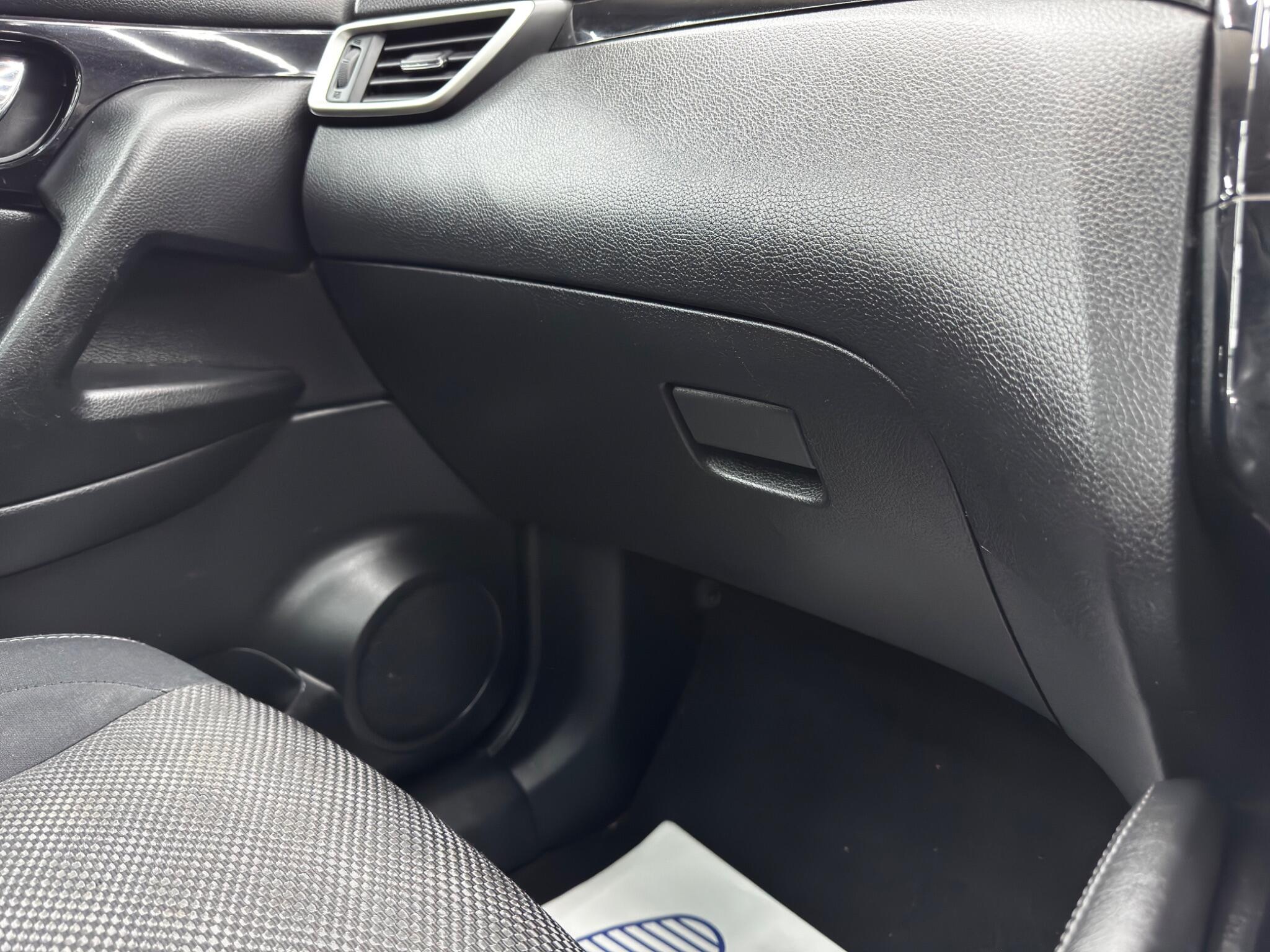 Nissan Qashqai view 32