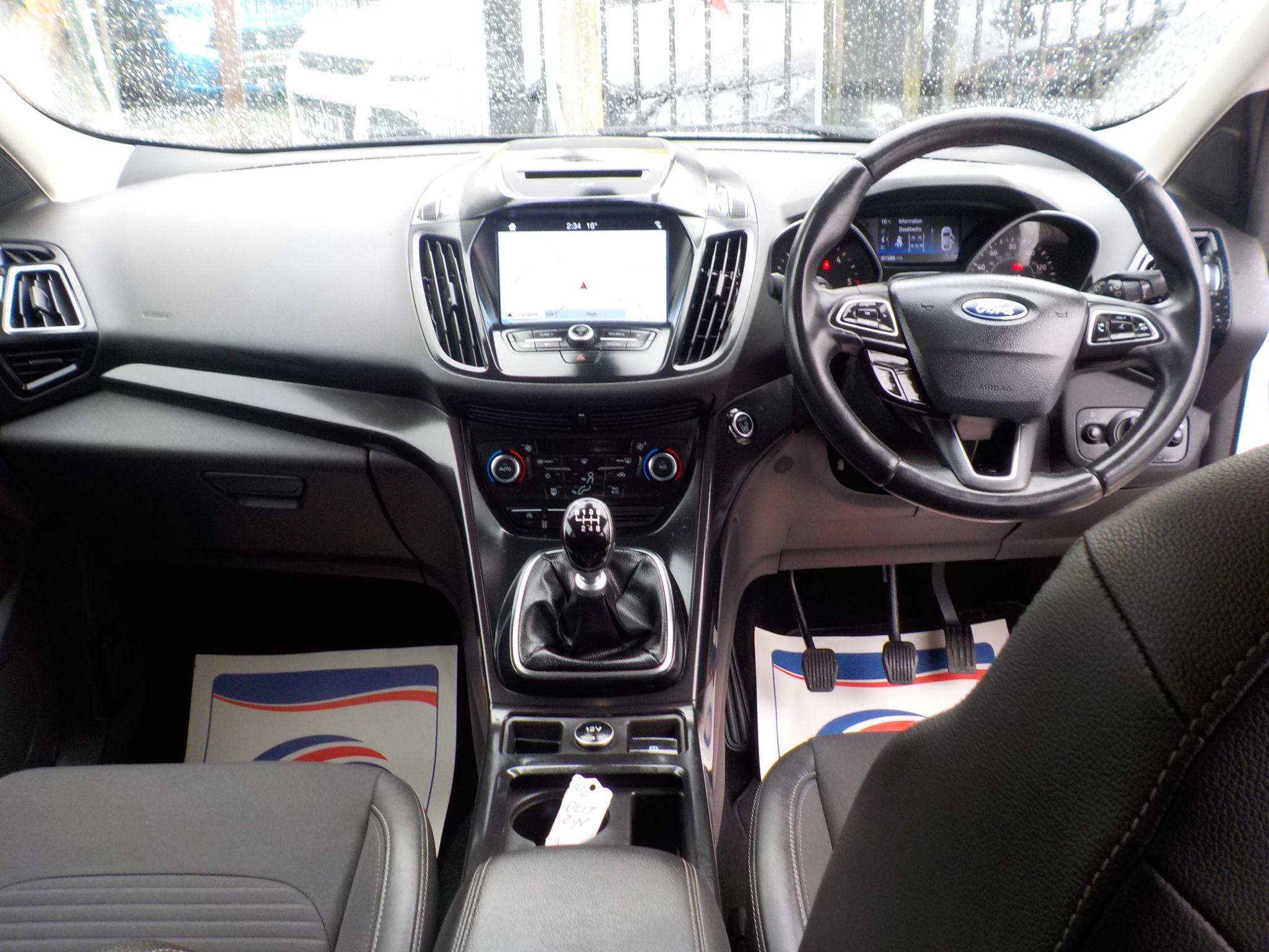 Ford Kuga 2.0 TDCi Titanium AWD Euro 6 (s/s) 5dr