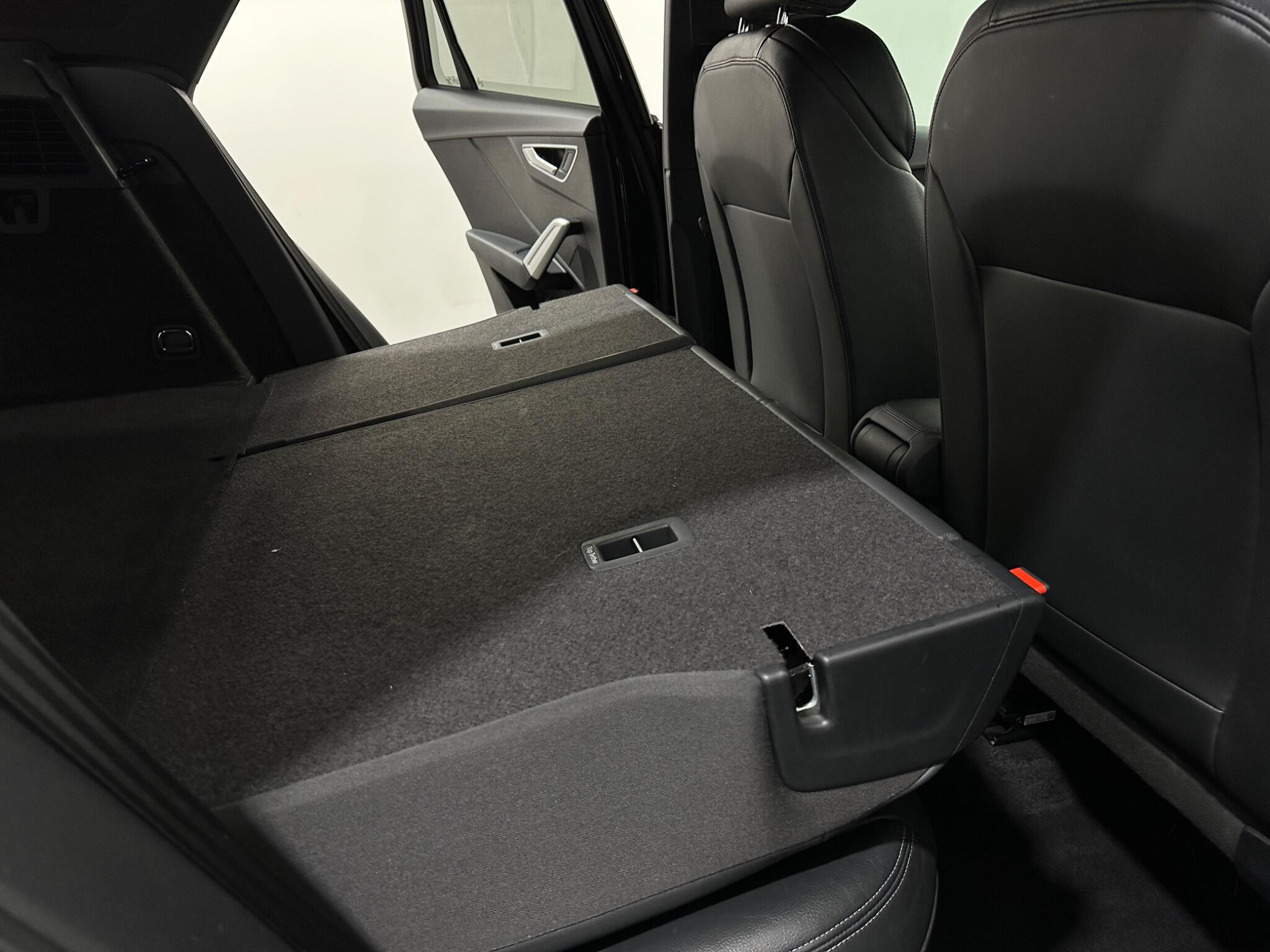 Audi Q2 view 46