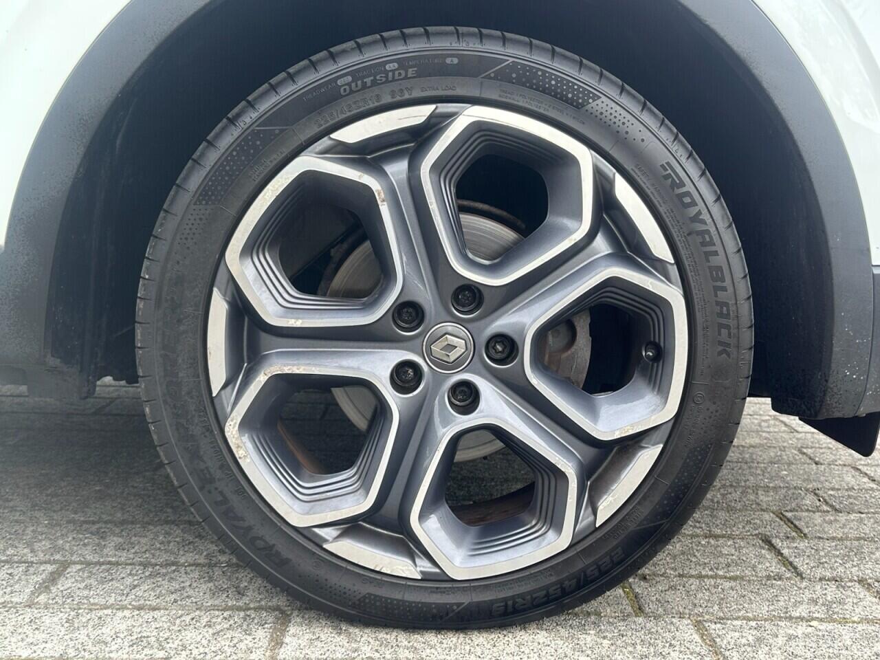 Renault Kadjar view 9