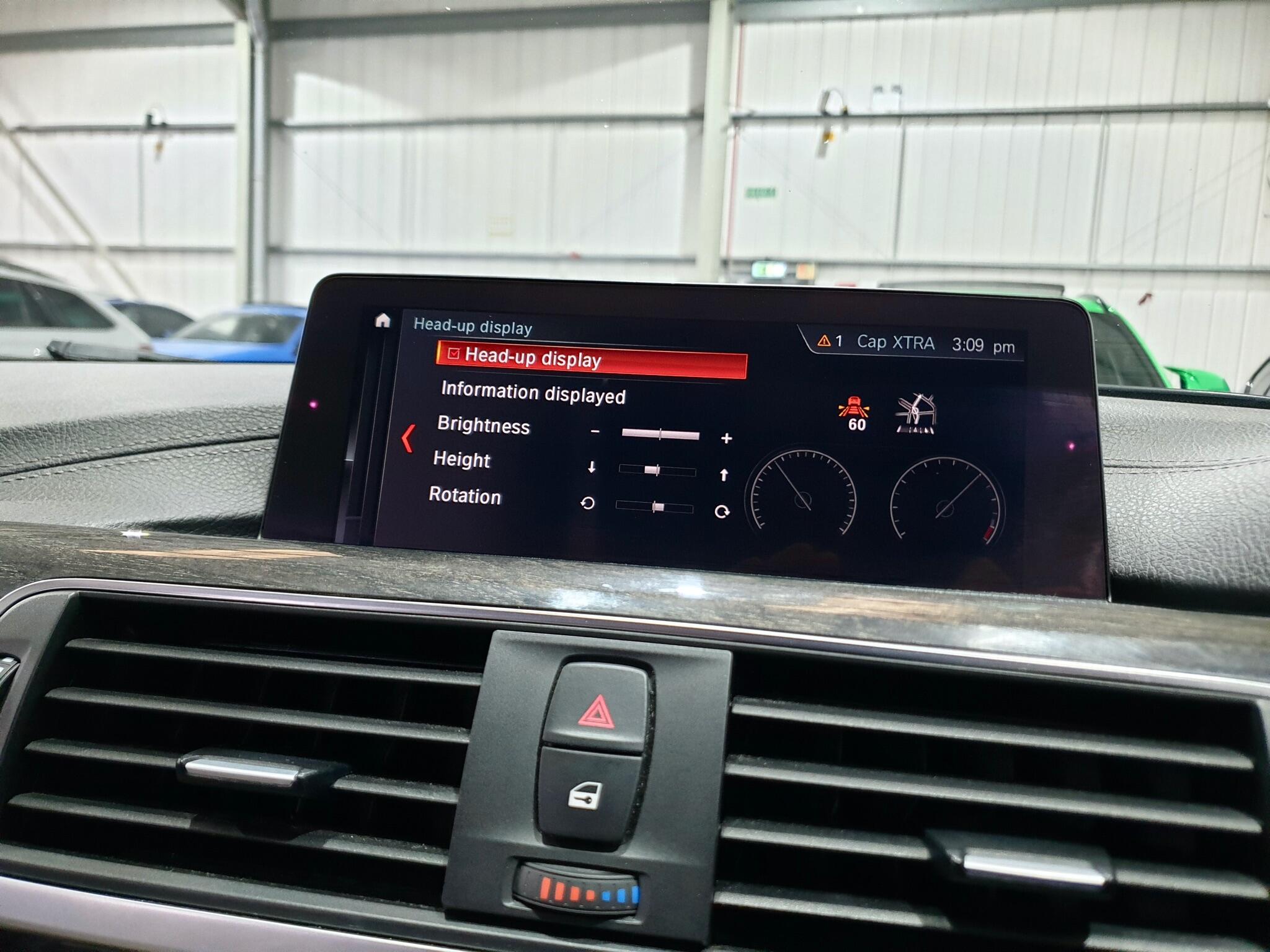 BMW 3 Series view 74