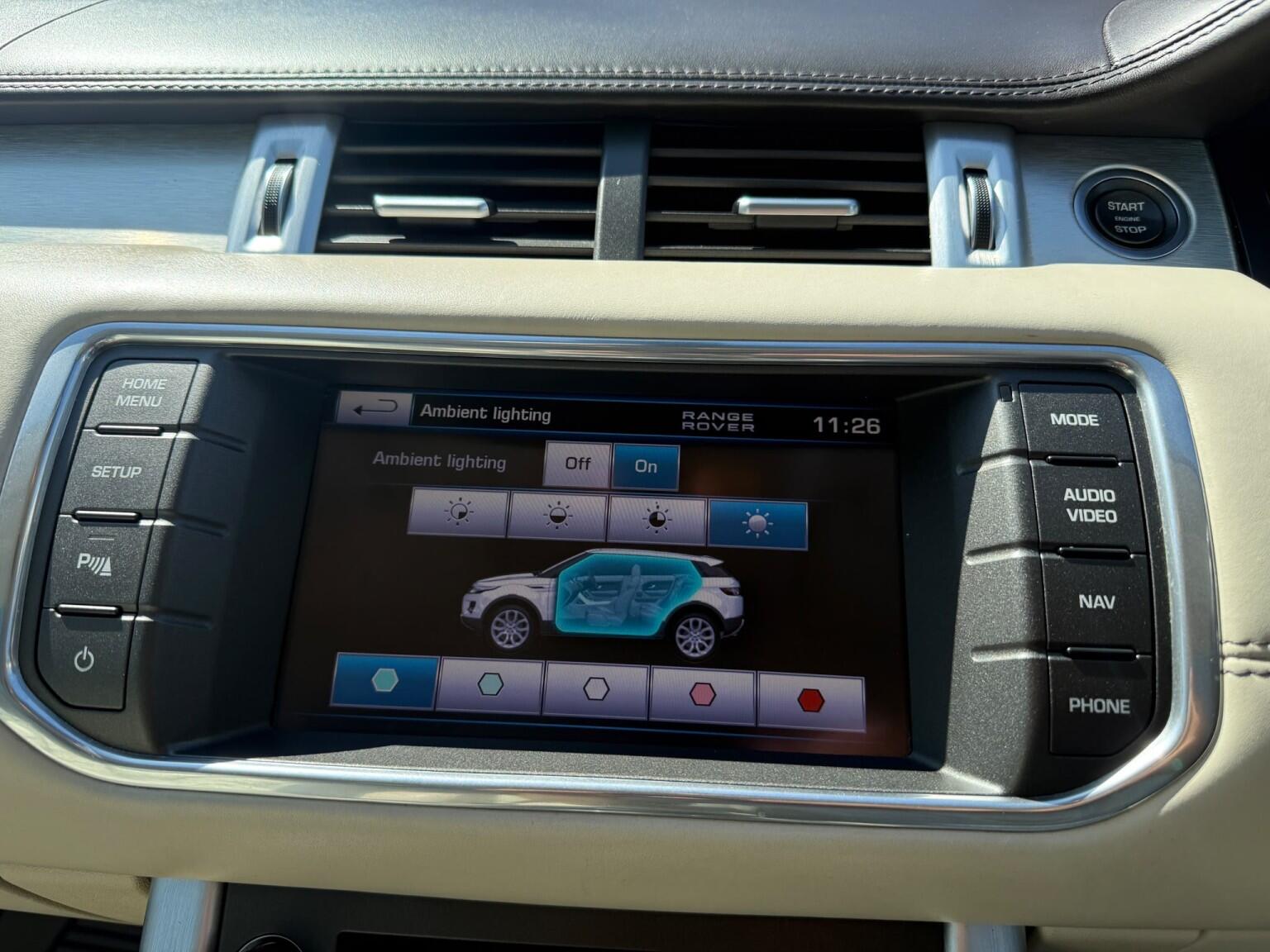 Land Rover Range Rover Evoque view 25