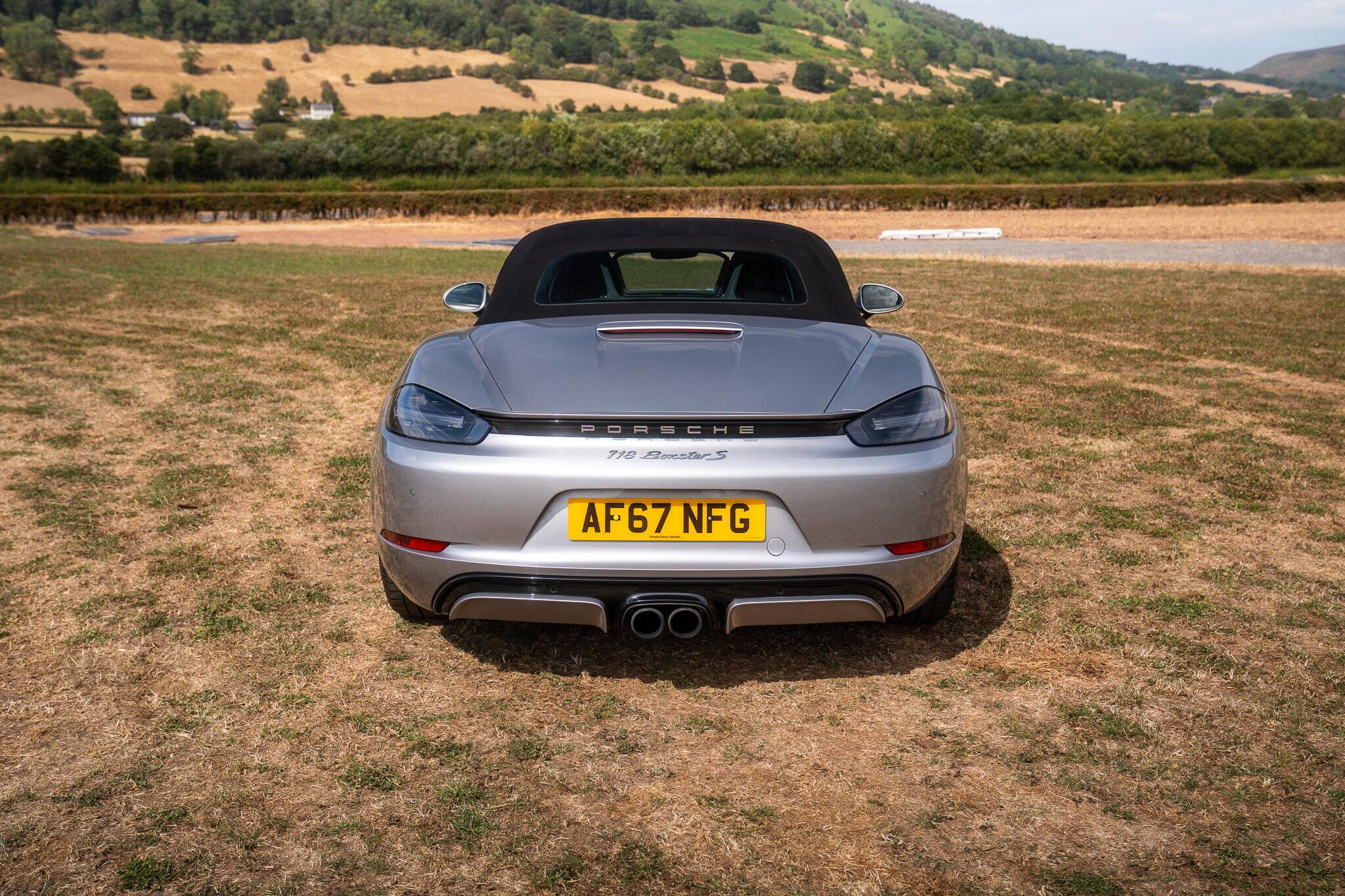 Porsche 718 Boxster view 10