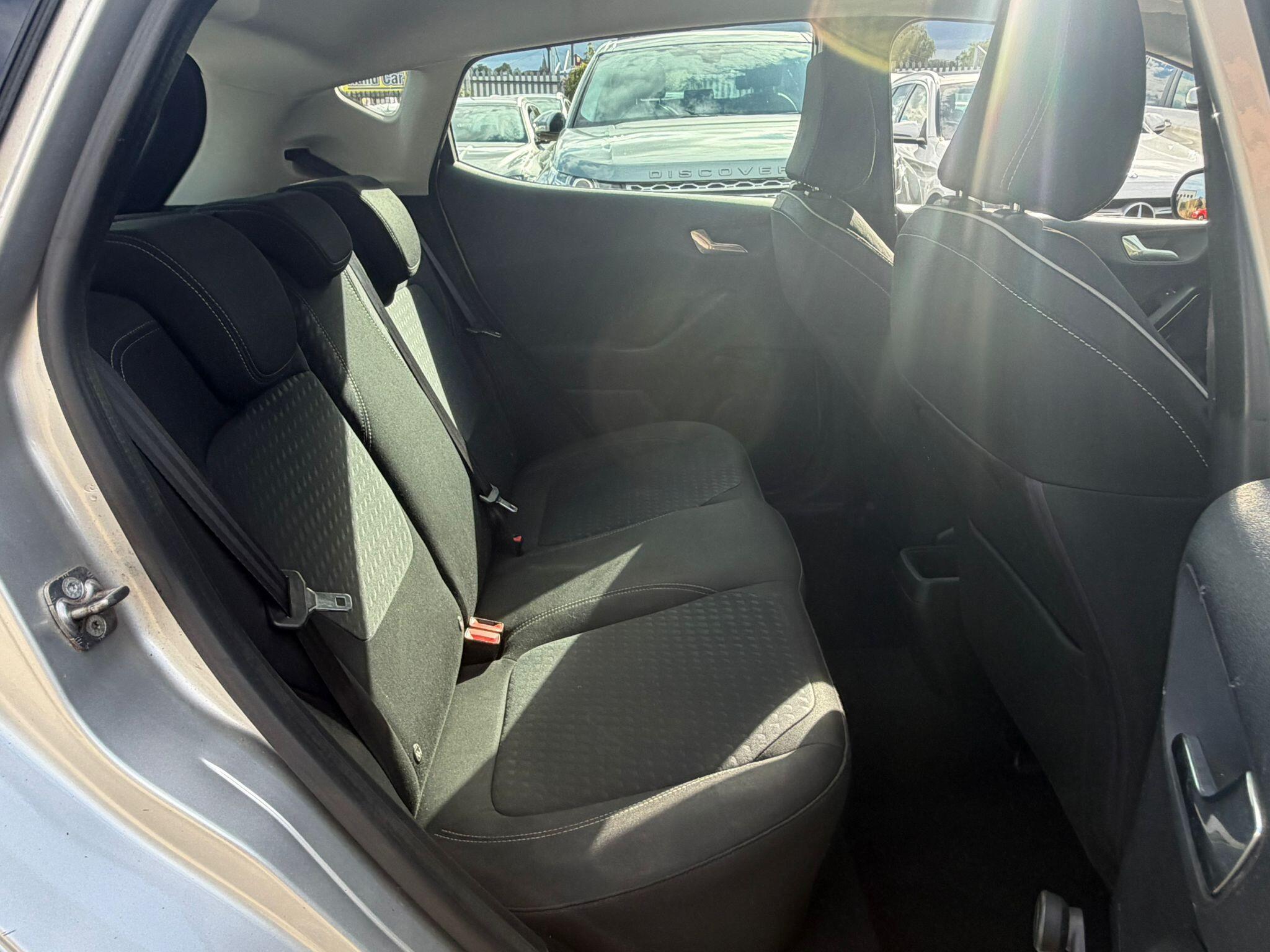 Ford Fiesta view 12