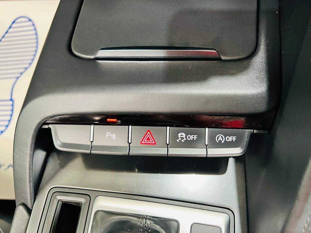 Audi R8 view 20