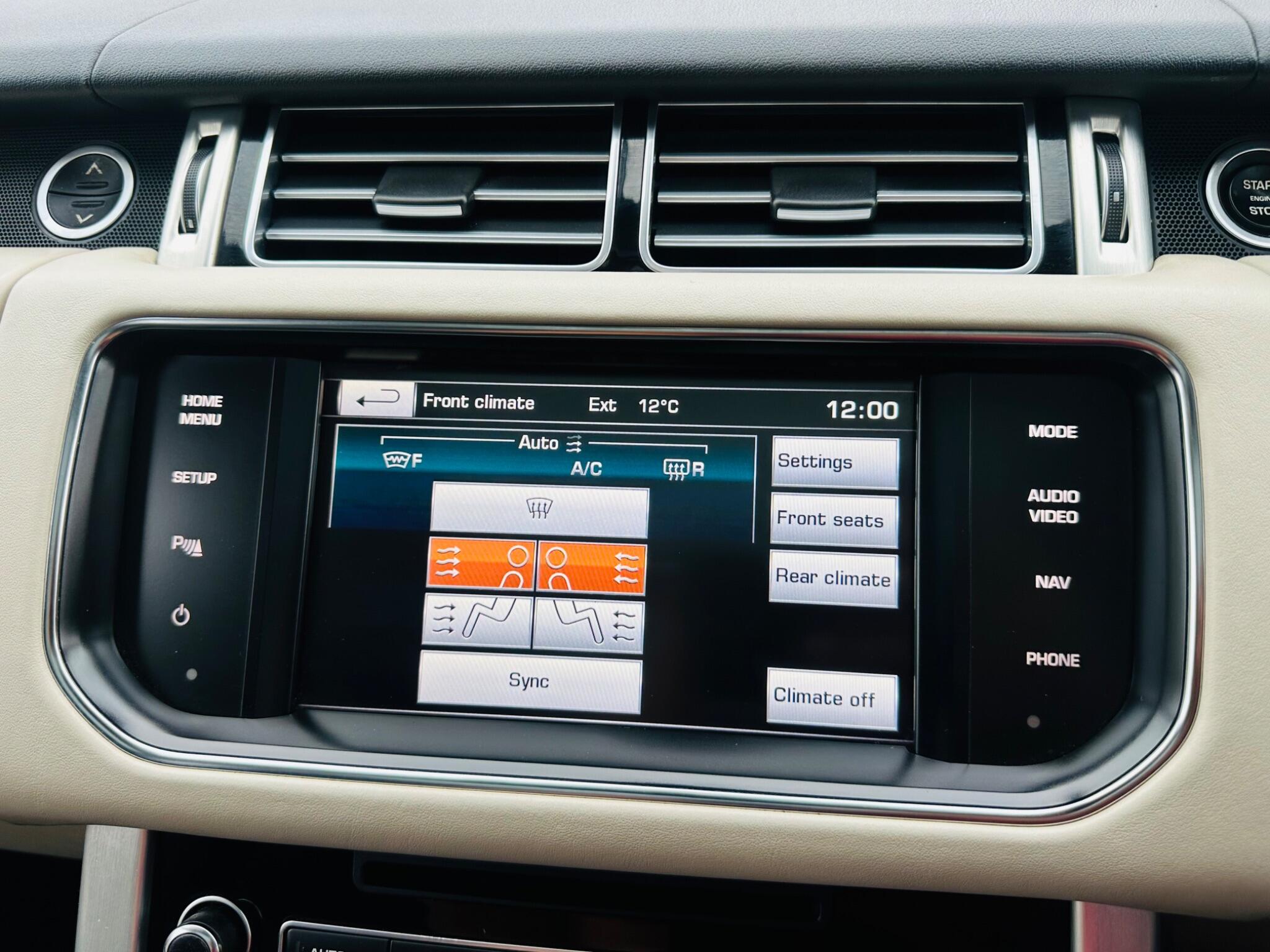 Land Rover Range Rover view 45